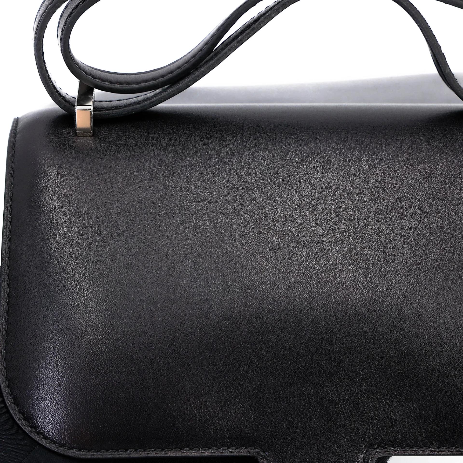 Very Good ( Rank A) HERMÈS Constance Mini Noir (89) Evercolor Palladium hardware A (2017) - 14
