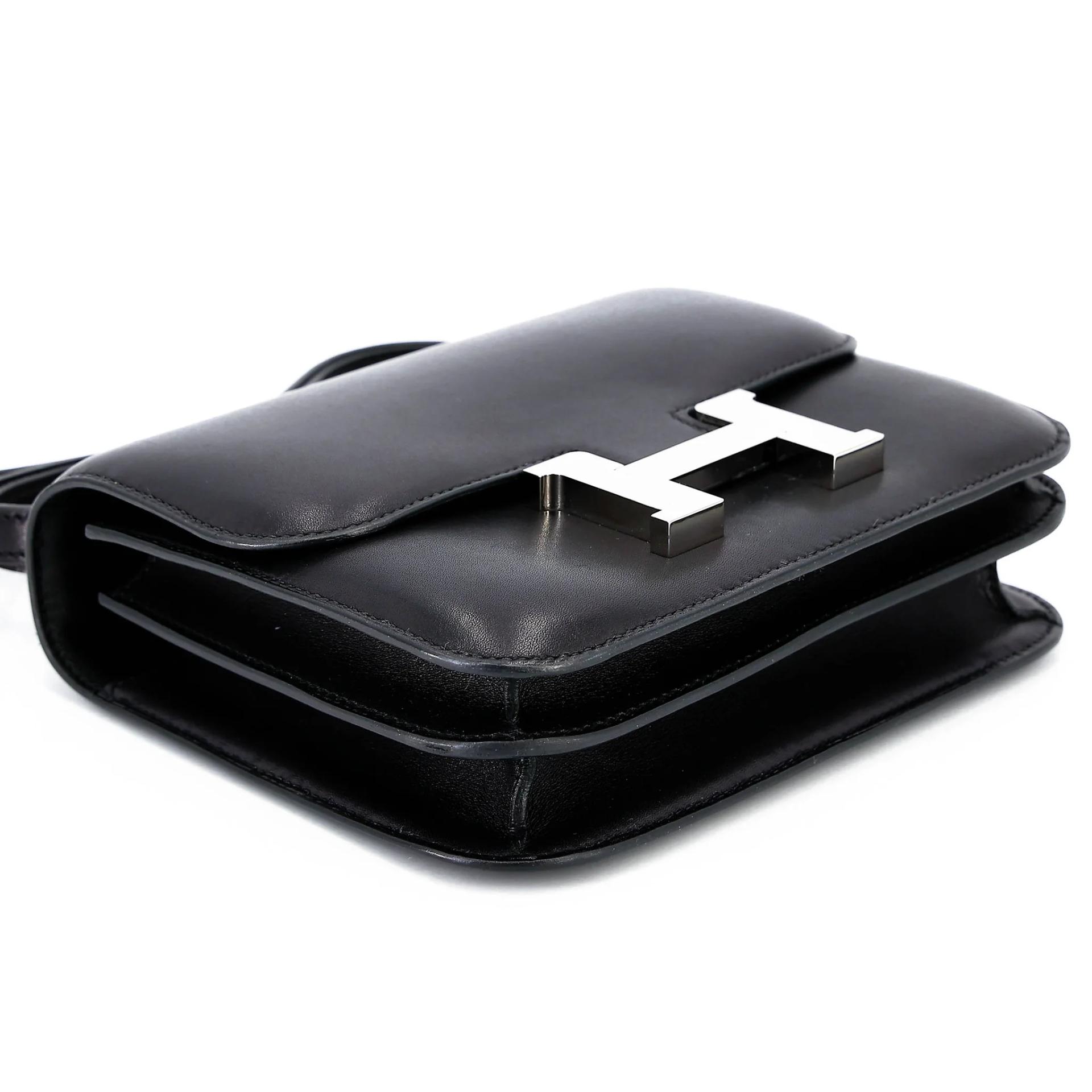 Very Good ( Rank A) HERMÈS Constance Mini Noir (89) Evercolor Palladium hardware A (2017) - 5