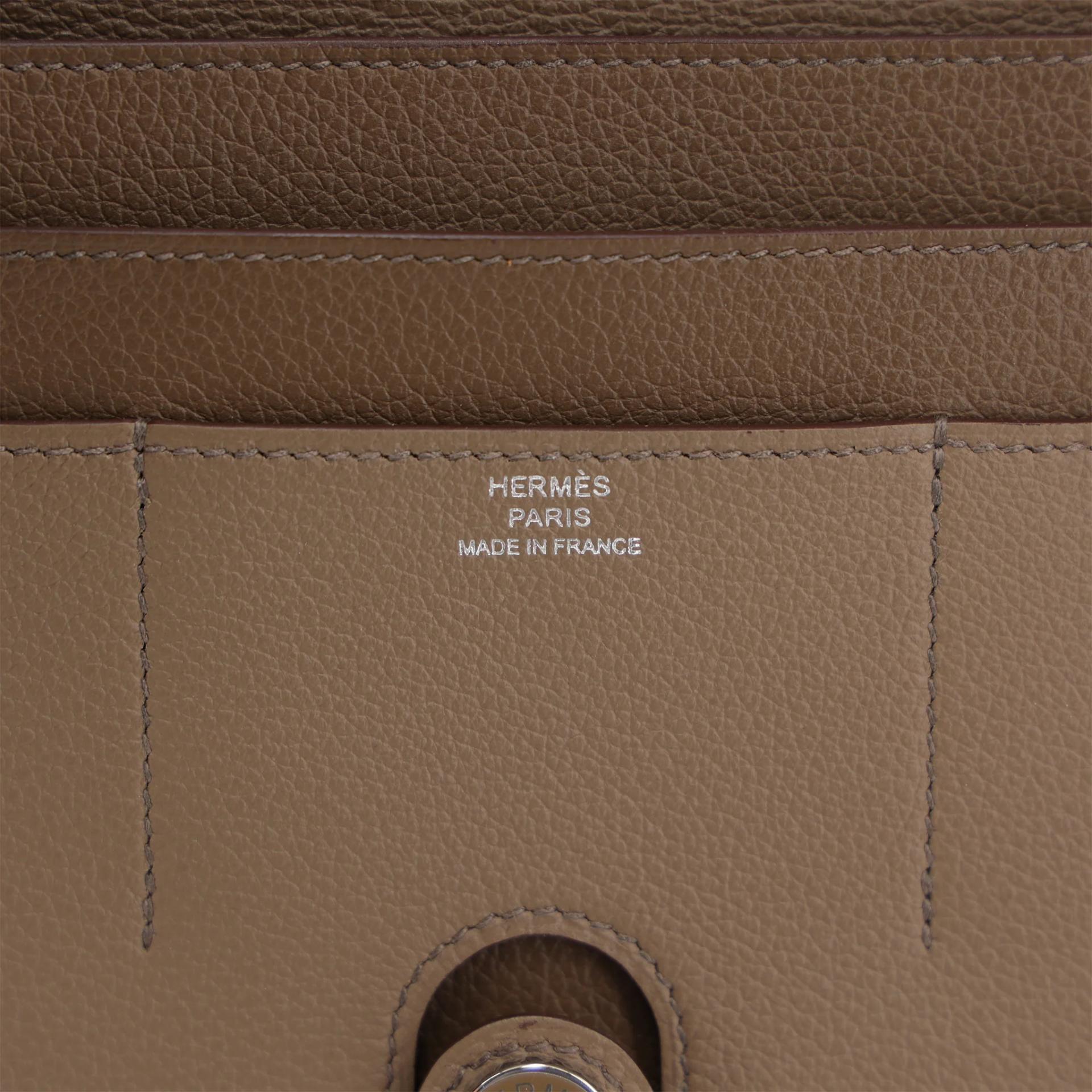 未使用保存品 HERMÈS 爱马仕 R.M.S Toutenmain 钱包 18 大象灰 Etoupe 6T Toundra Evercolor皮 银扣 W刻 2024年 - 10