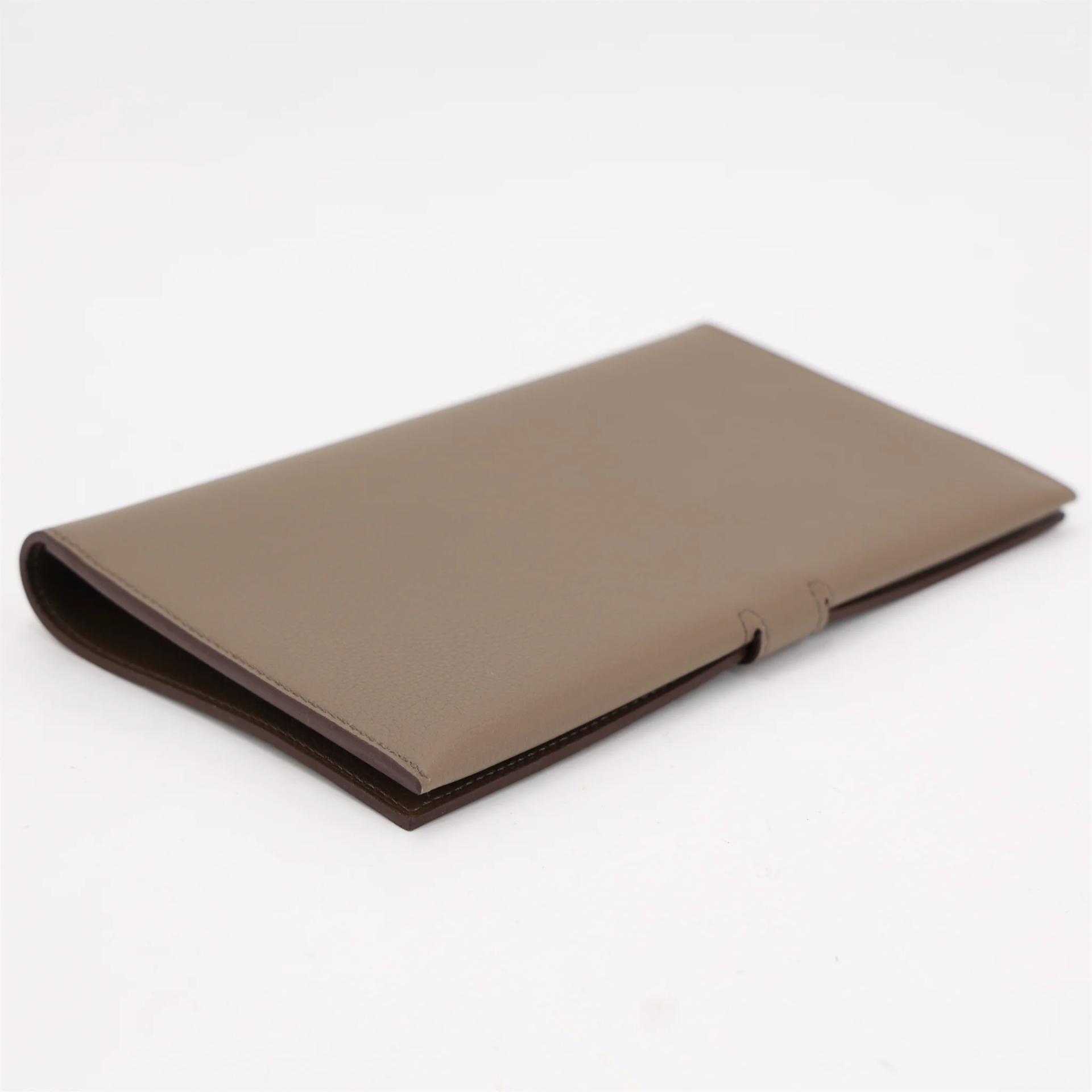未使用保存品 HERMÈS 爱马仕 R.M.S Toutenmain 钱包 18 大象灰 Etoupe 6T Toundra Evercolor皮 银扣 W刻 2024年 - 6