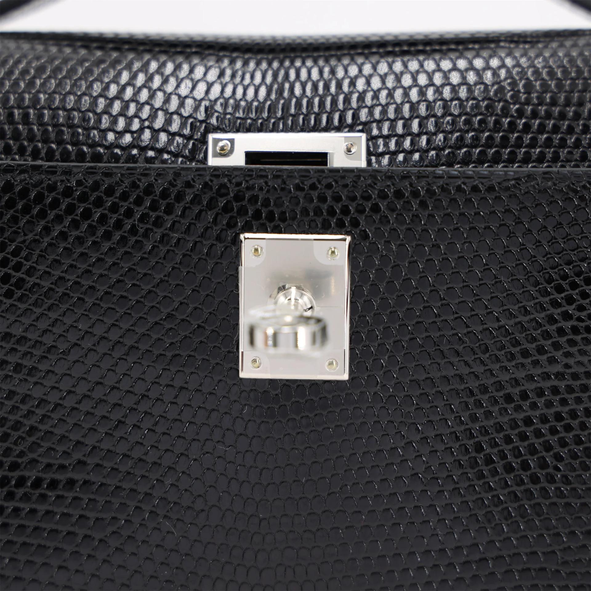 未使用保存品 HERMÈS 爱马仕 Kelly Pochette 89 黑色 Noir (Black) 蜥蜴皮 亮面 银扣 W刻 2024年 - 10