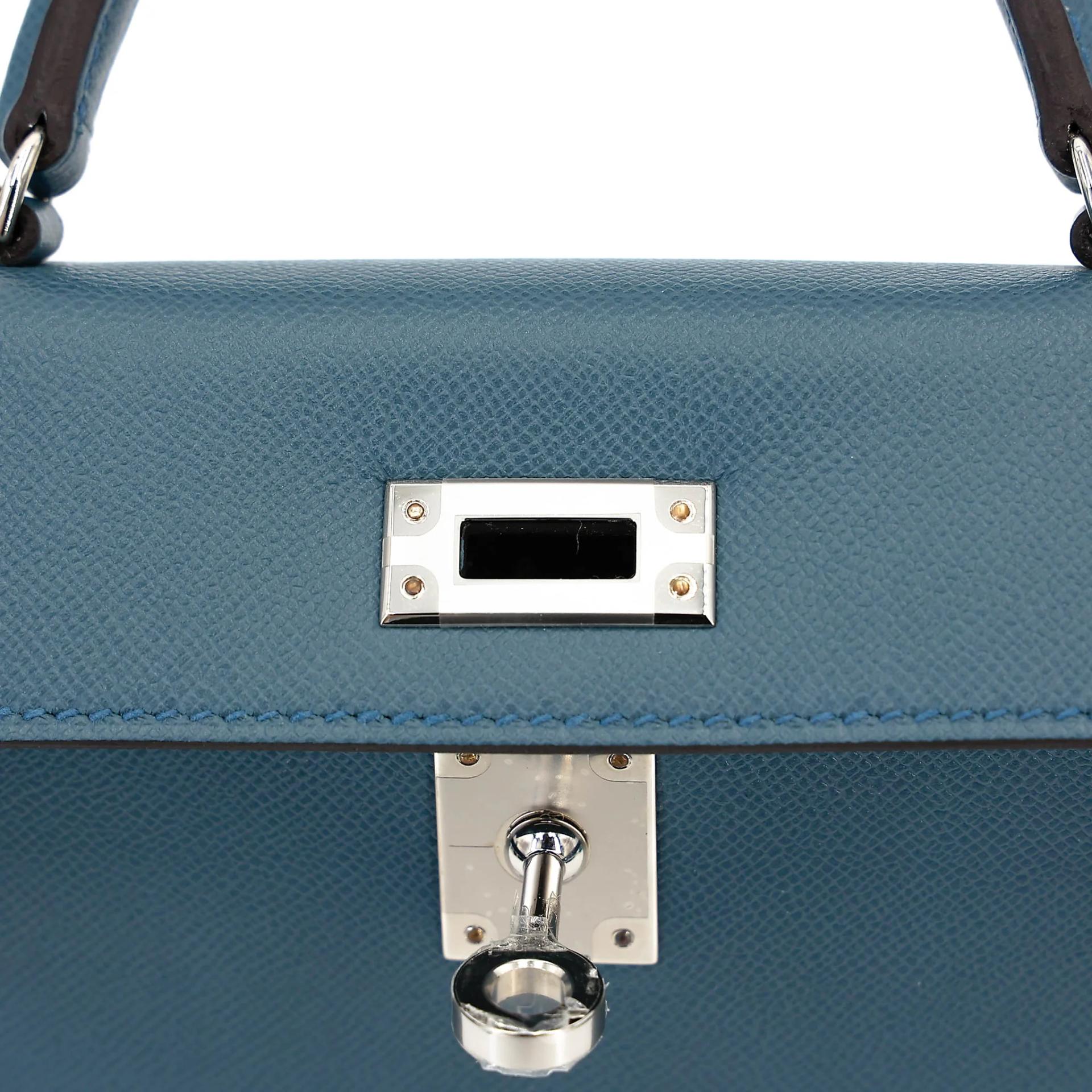 未使用保存品 HERMÈS 爱马仕 Mini Kelly 二代 N7 风暴蓝 Bleu Tempete Madame皮 银扣 K刻 2025年 - 10