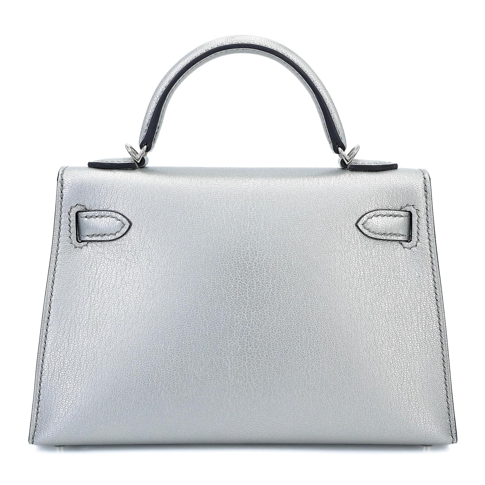 全新 HERMÈS 爱马仕 Mini Kelly 二代 05 银色 Argent Chevre山羊皮 银扣 G刻 2026年 - 2