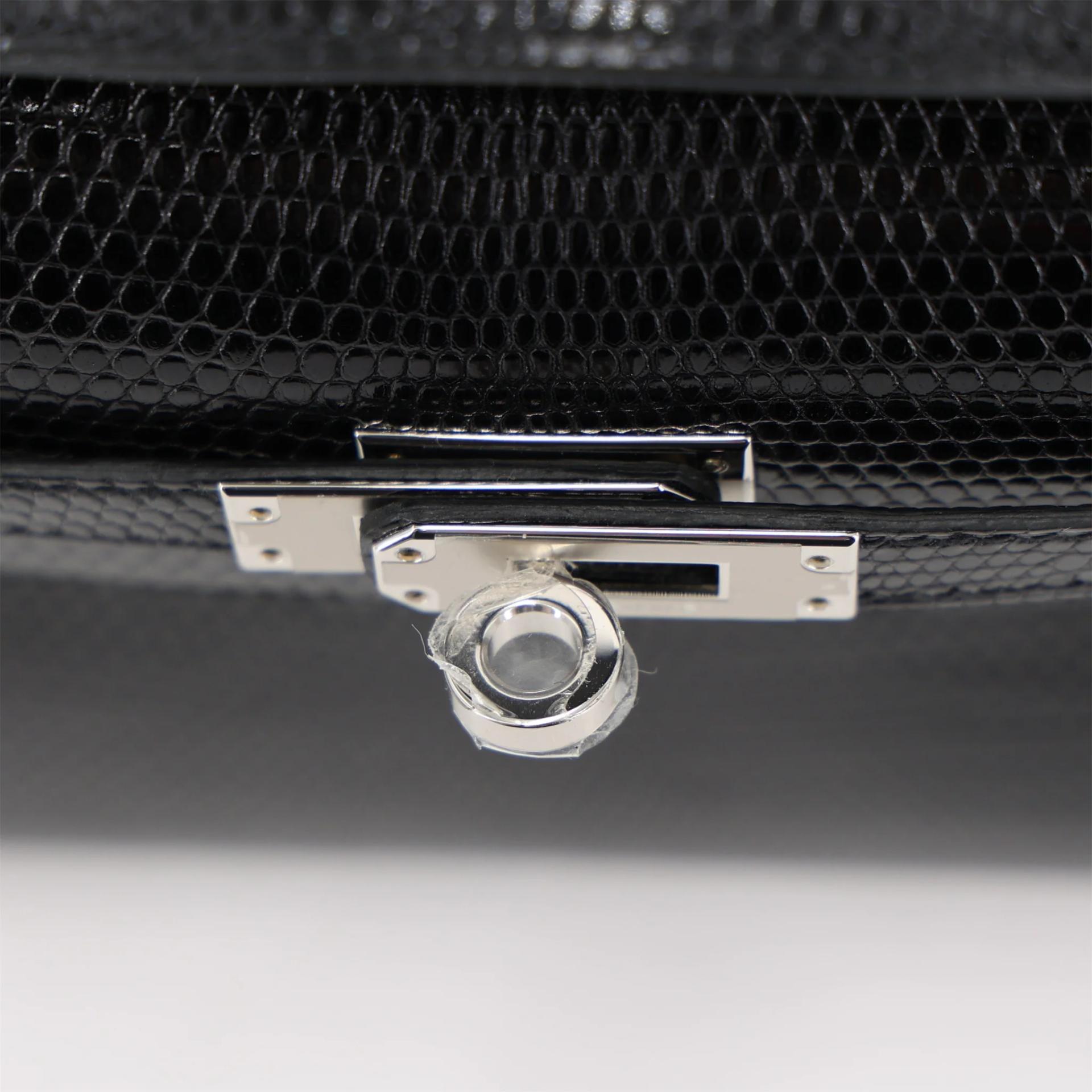 未使用保存品 HERMÈS 爱马仕 Kelly Pochette 89 黑色 Noir (Black) 蜥蜴皮 亮面 银扣 W刻 2024年 - 9