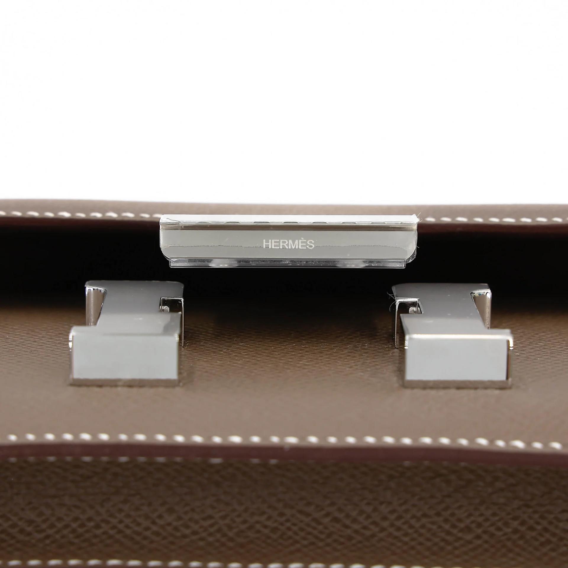 全新 HERMÈS 爱马仕 Constance 康康 Mini 19 Mirror 18 大象灰 Etoupe Epsom牛皮 银扣 G刻 2026年 - 9