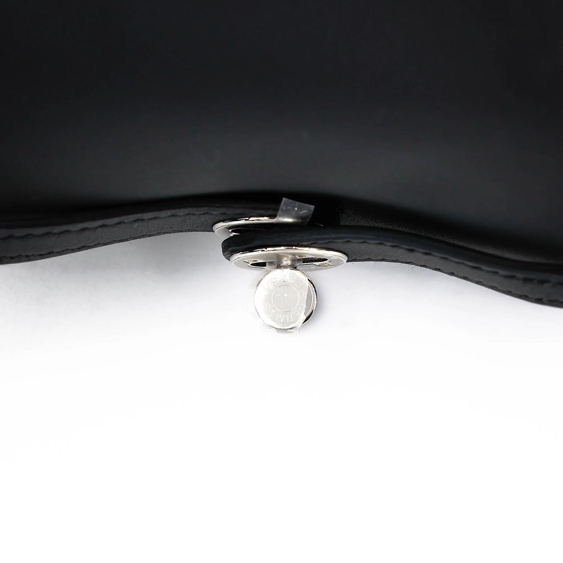 未使用保存品 HERMÈS 爱马仕 Mini Lindy 二代 Verso 89 黑色 Noir (Black) P5 扎染蓝 Bleu Tie Swift牛皮 银扣 K刻 2025年 - 12