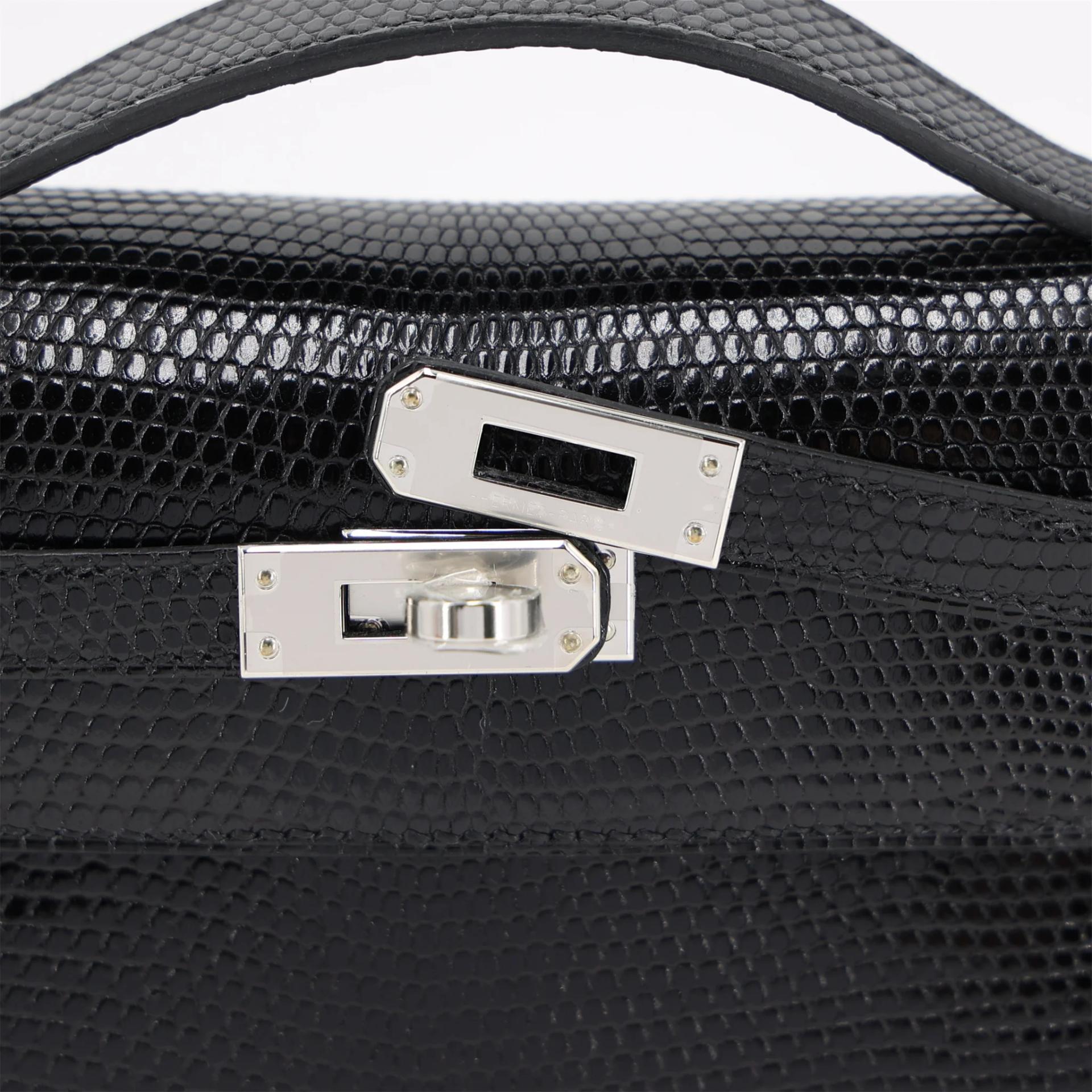 未使用保存品 HERMÈS 爱马仕 Kelly Pochette 89 黑色 Noir (Black) 蜥蜴皮 亮面 银扣 W刻 2024年 - 8
