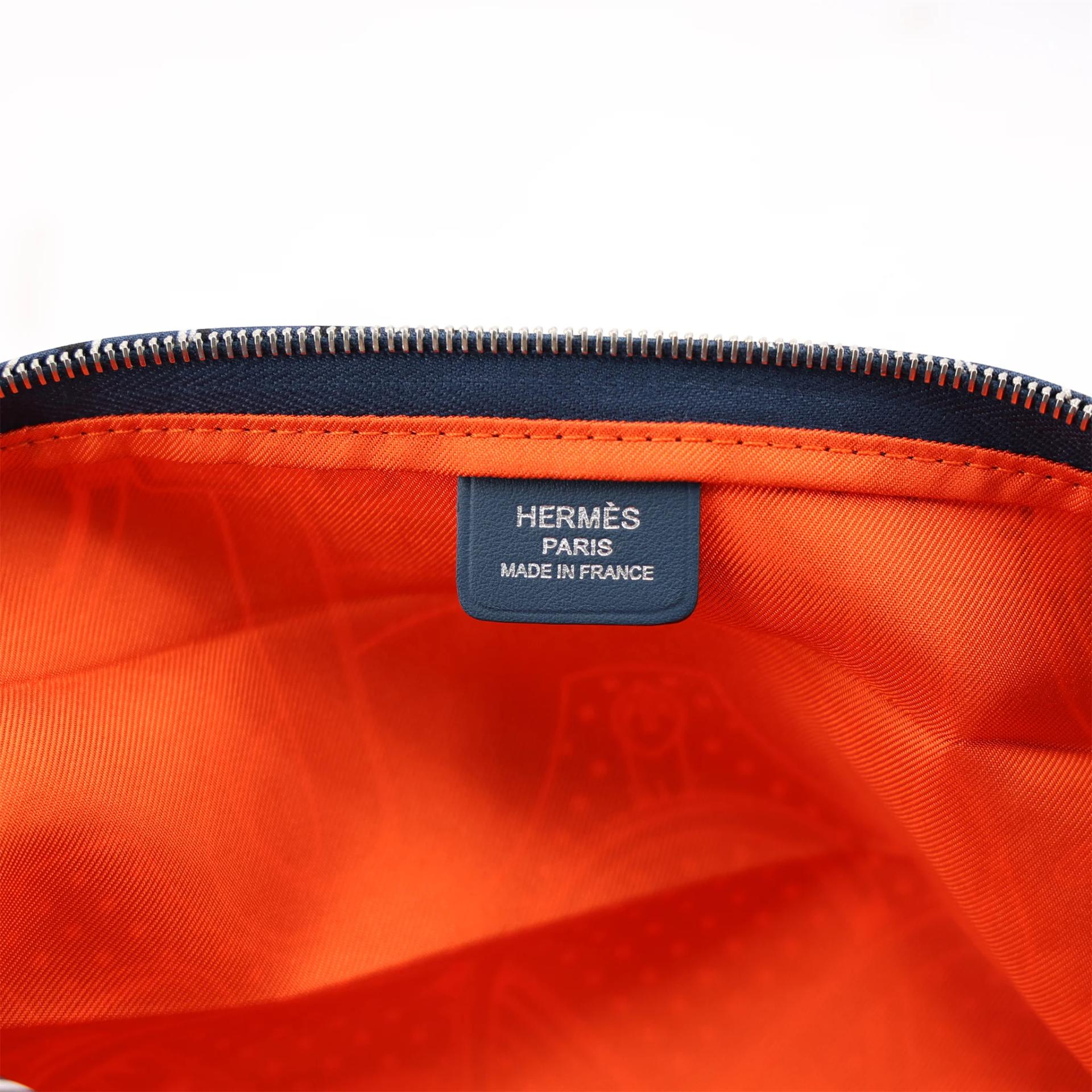 全新 HERMÈS 爱马仕 Banasilk 腰包 7P 普鲁士蓝 Bleu De Prusse Swift牛皮 silk 丝绸 银扣 - 8