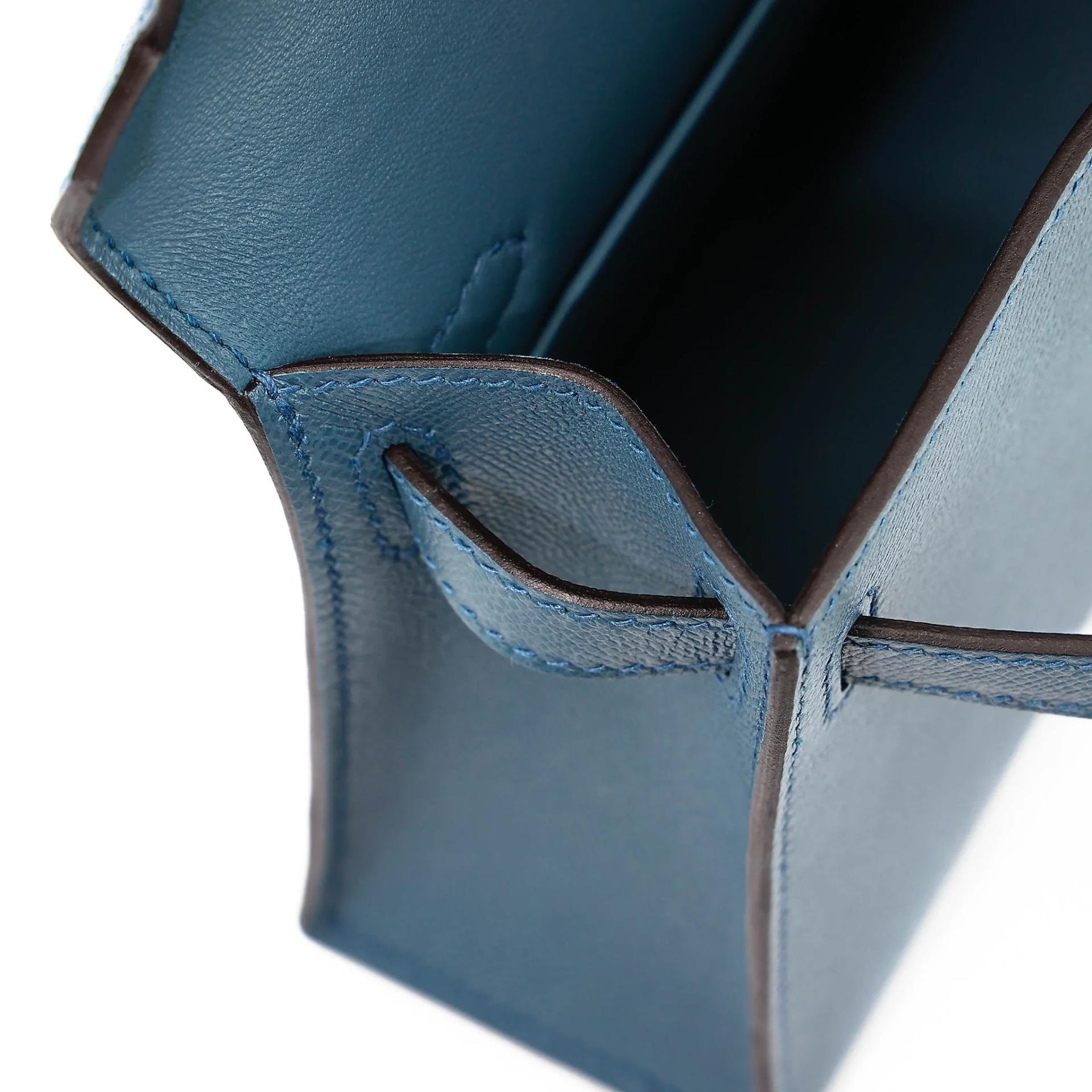 未使用保存品 HERMÈS 爱马仕 Mini Kelly 二代 N7 风暴蓝 Bleu Tempete Madame皮 银扣 K刻 2025年 - 18