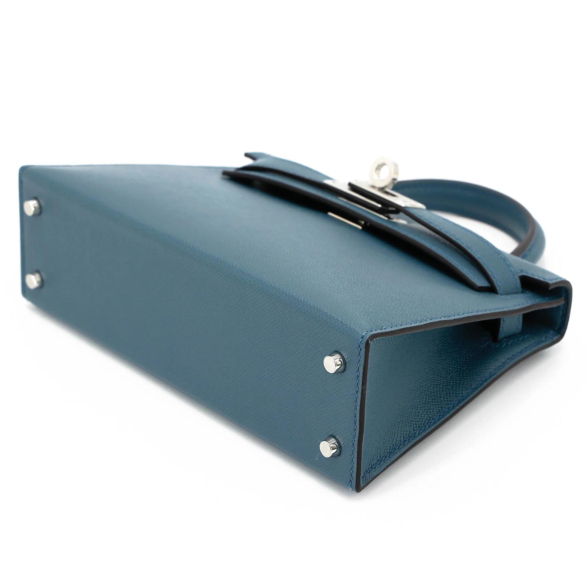 未使用保存品 HERMÈS 爱马仕 Mini Kelly 二代 N7 风暴蓝 Bleu Tempete Madame皮 银扣 K刻 2025年 - 4