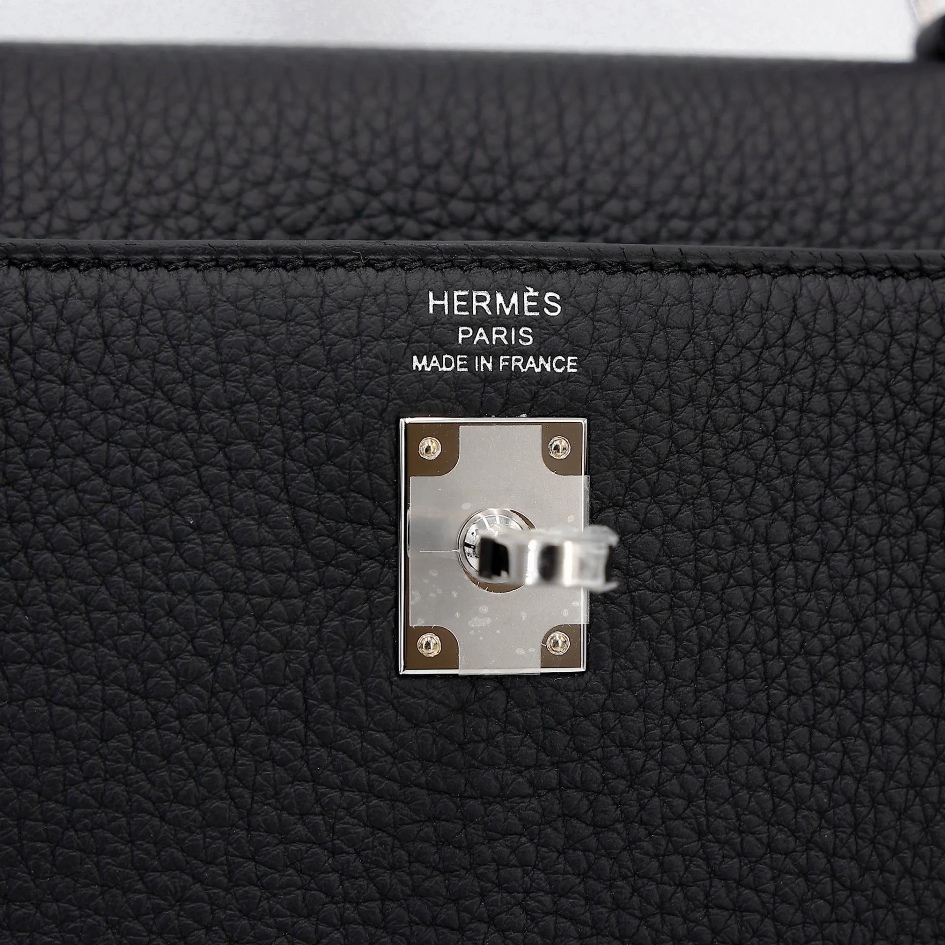 Brand New ( Rank N ) HERMÈS Kelly 25 Noir (89) Togo Palladium hardware G (2026) - 13