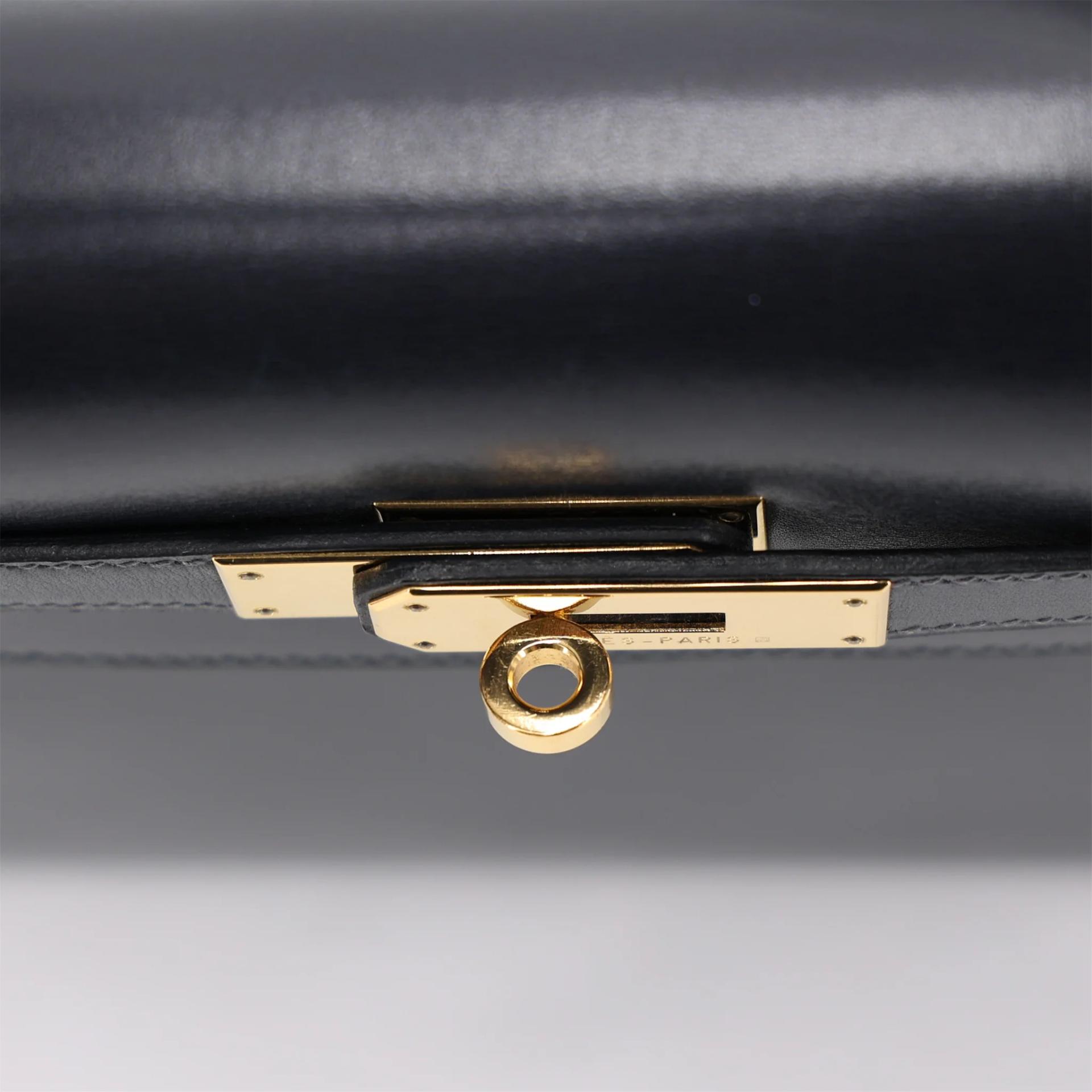 ランク A HERMÈS エルメス ケリー32 セリエ ブルーネイビー (7U) ボックスカーフ ゴールド金具 □M刻印 (2009) - 10
