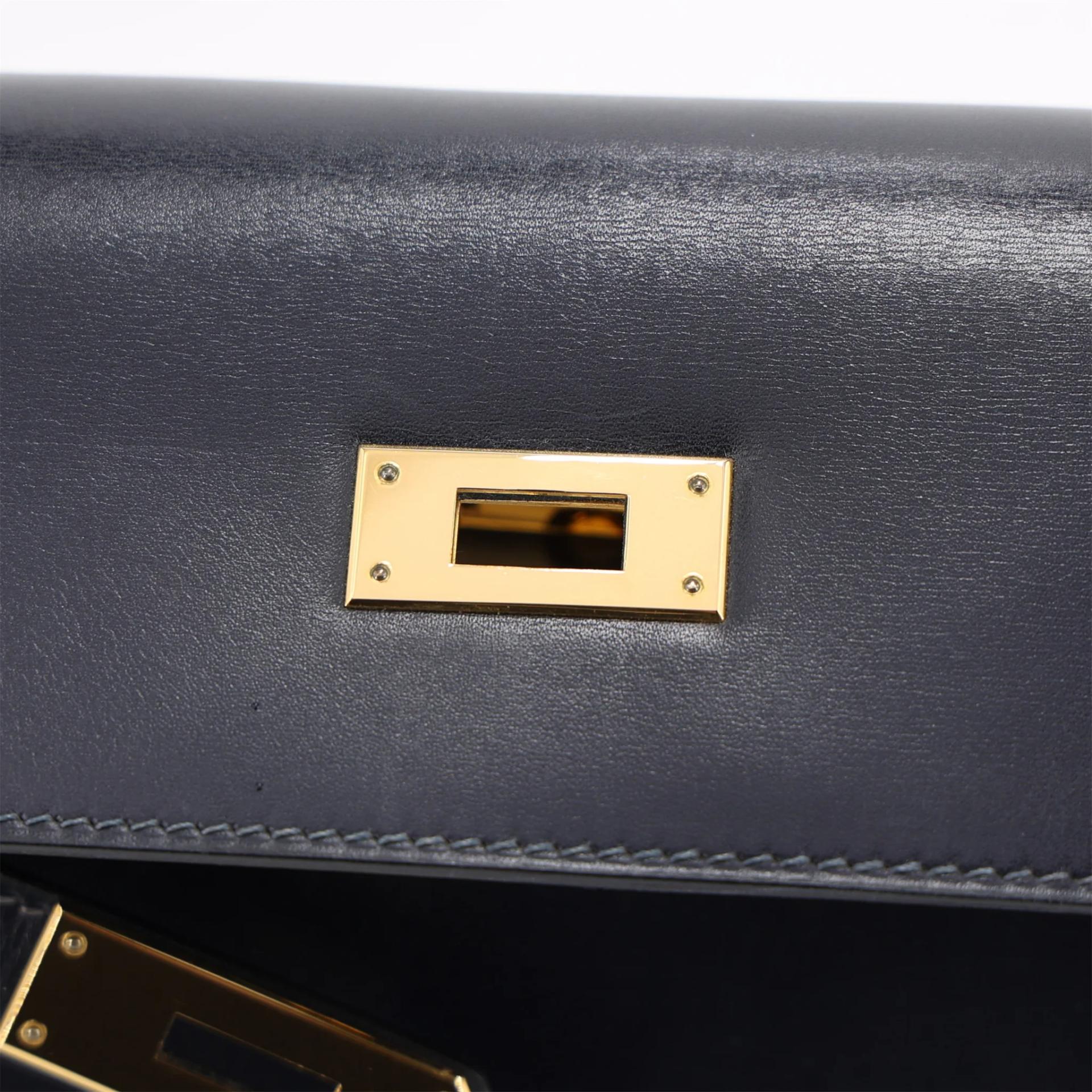 ランク A HERMÈS エルメス ケリー32 セリエ ブルーネイビー (7U) ボックスカーフ ゴールド金具 □M刻印 (2009) - 11