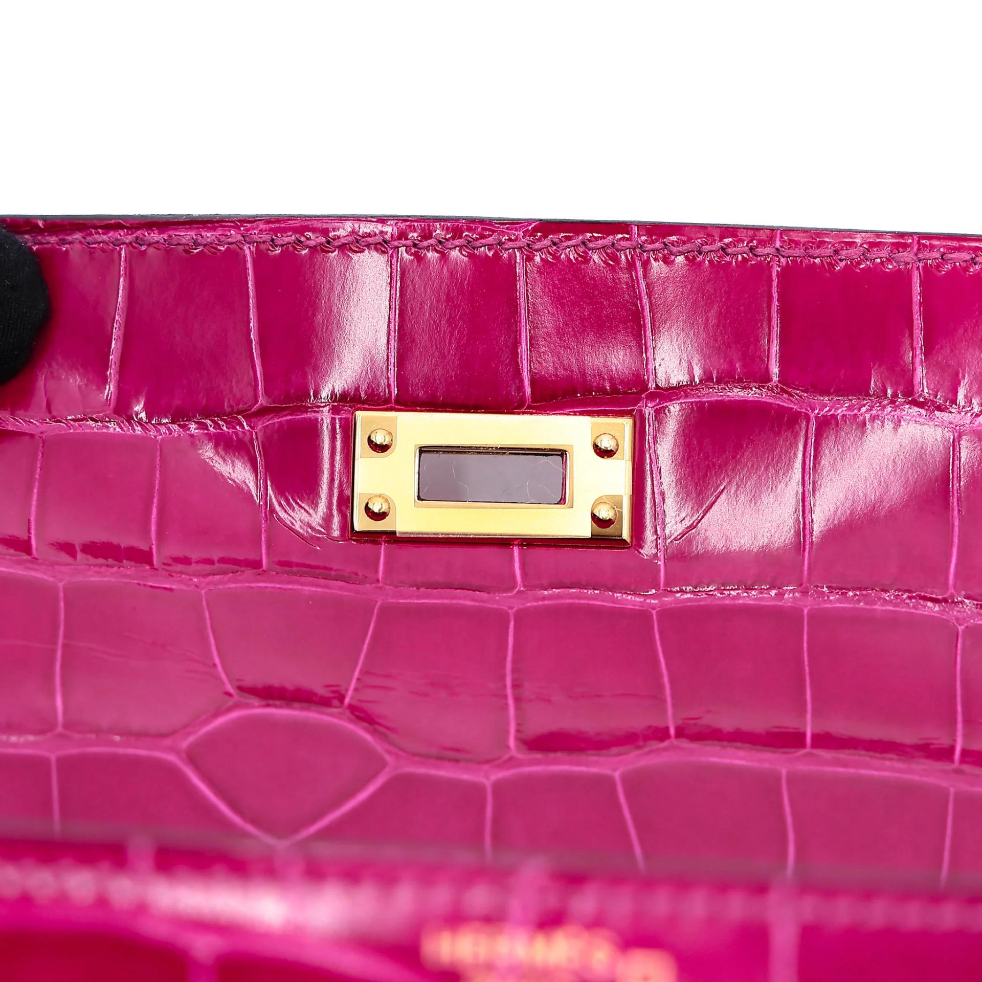 Brand New ( Rank N ) HERMÈS Kelly 25 Sellier Rose Scheherazade (J5) Shiny Alligator Gold hardware K (2025) - 11