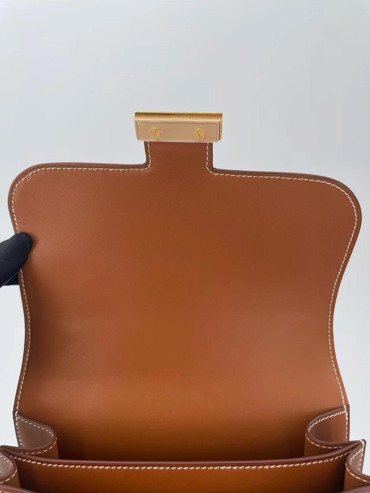 Unused ( Rank NS ) HERMÈS Constance Mini Fauve (34) Barenia Gold hardware C (2018) - 11