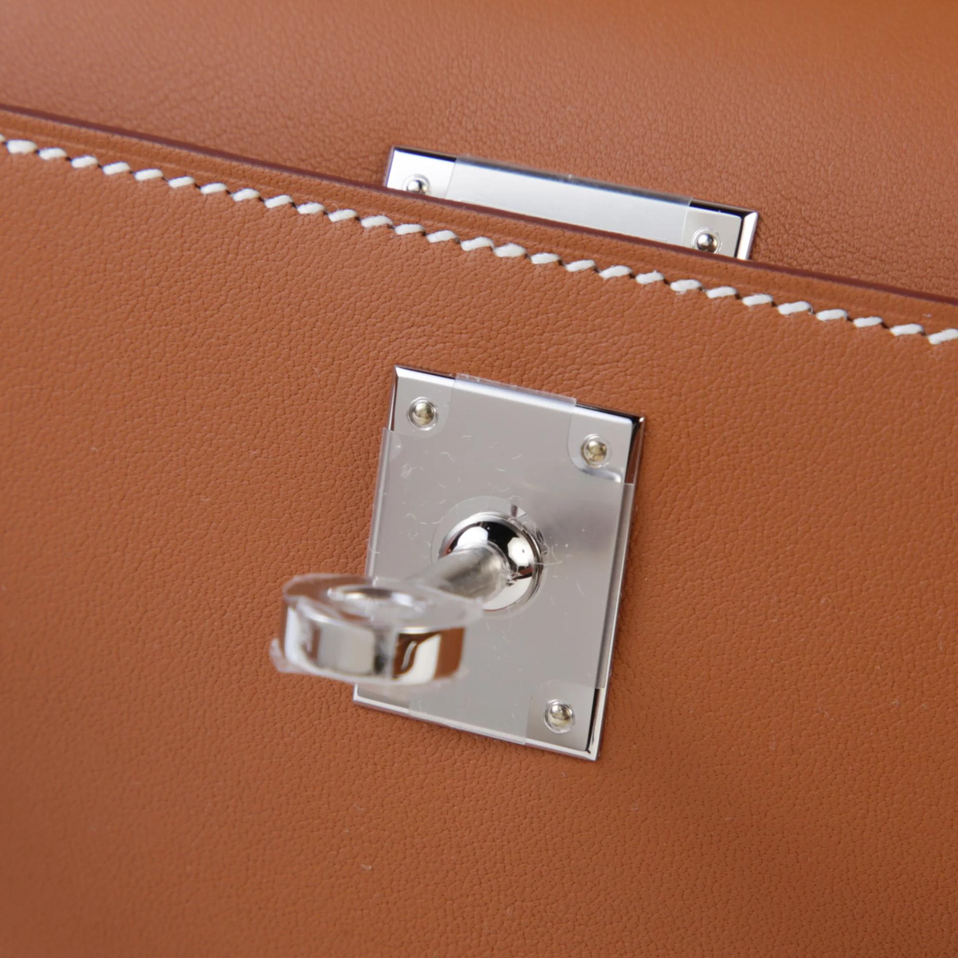 Brand New ( Rank N ) HERMÈS Kelly Pochette Gold (37) Swift Palladium hardware G (2026) - 9