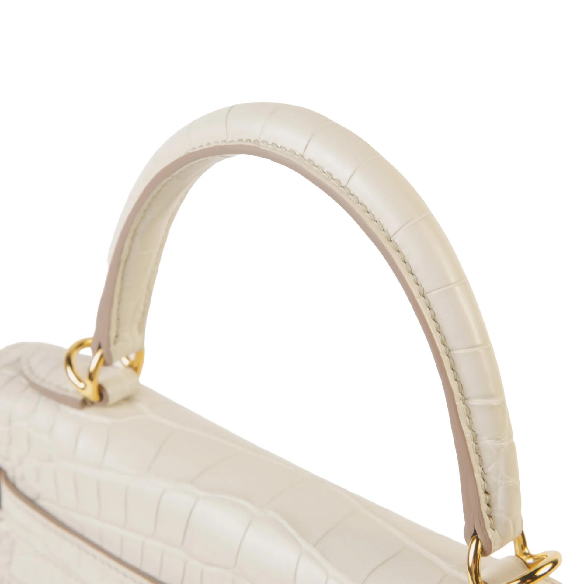 Brand New ( Rank N ) HERMÈS Kelly 25 Beton (8L) Matte Alligator Gold hardware K (2025) - 3