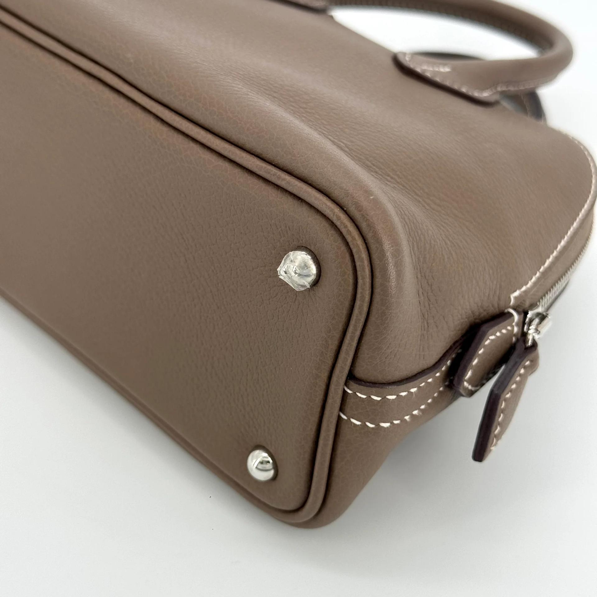 Excellent ( Rank SA ) HERMÈS Mini Bolide 1923 Etoupe (18) Evercolor Palladium hardware B (2023) - 4