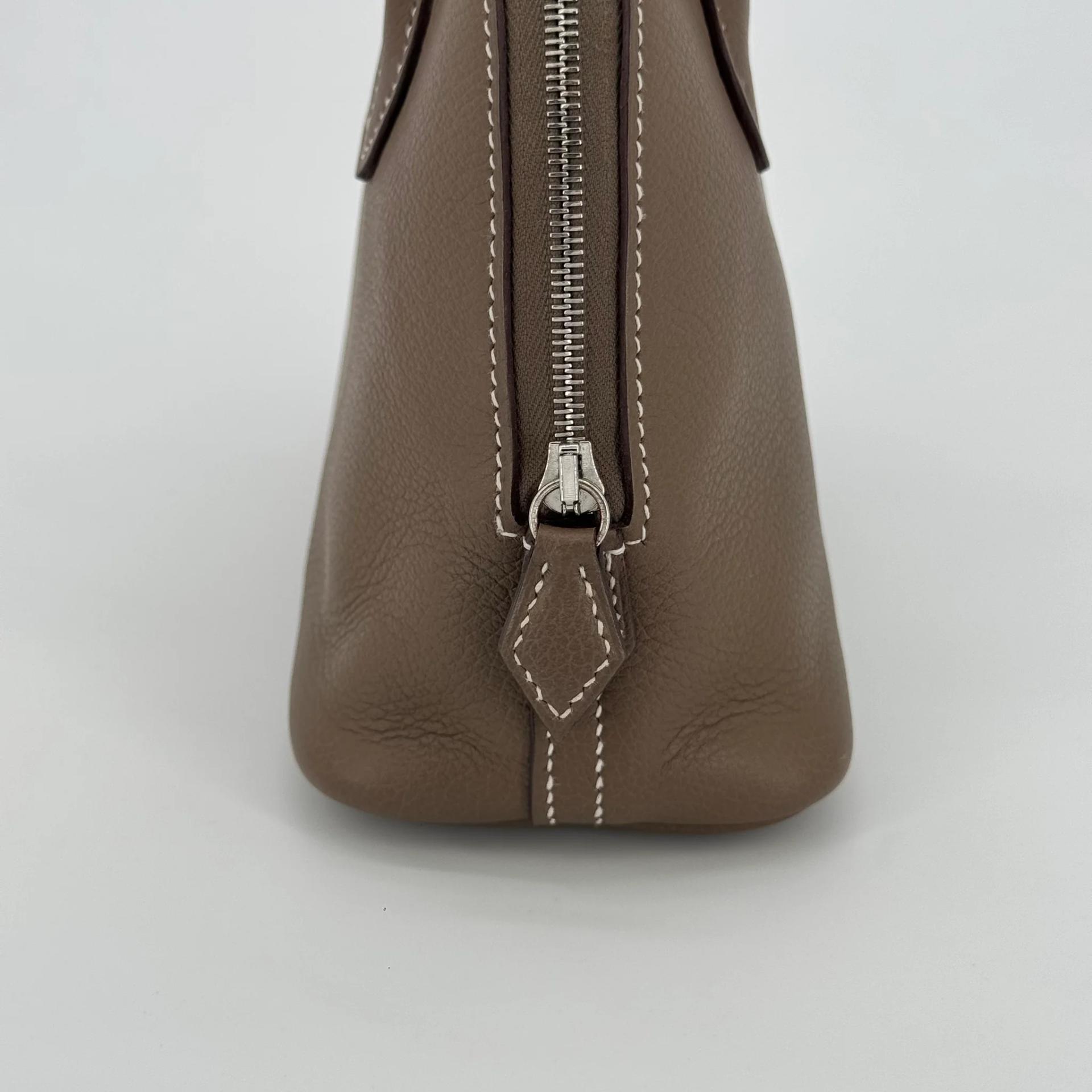 Excellent ( Rank SA ) HERMÈS Mini Bolide 1923 Etoupe (18) Evercolor Palladium hardware B (2023) - 11