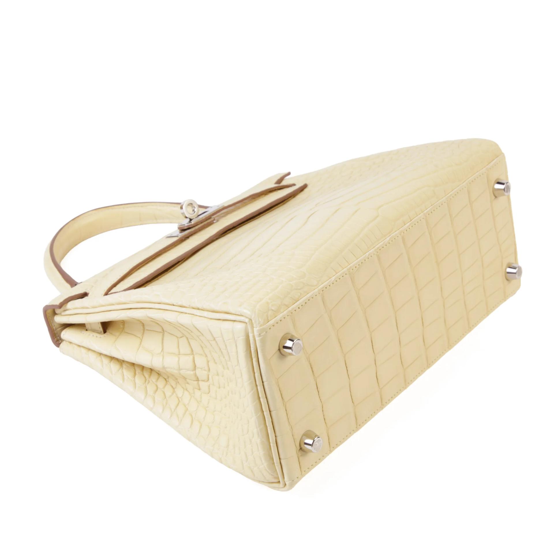 Very Good ( Rank A) HERMÈS Kelly 25 Vanille (Y1) Matte Alligator Palladium hardware K (2025) - 4