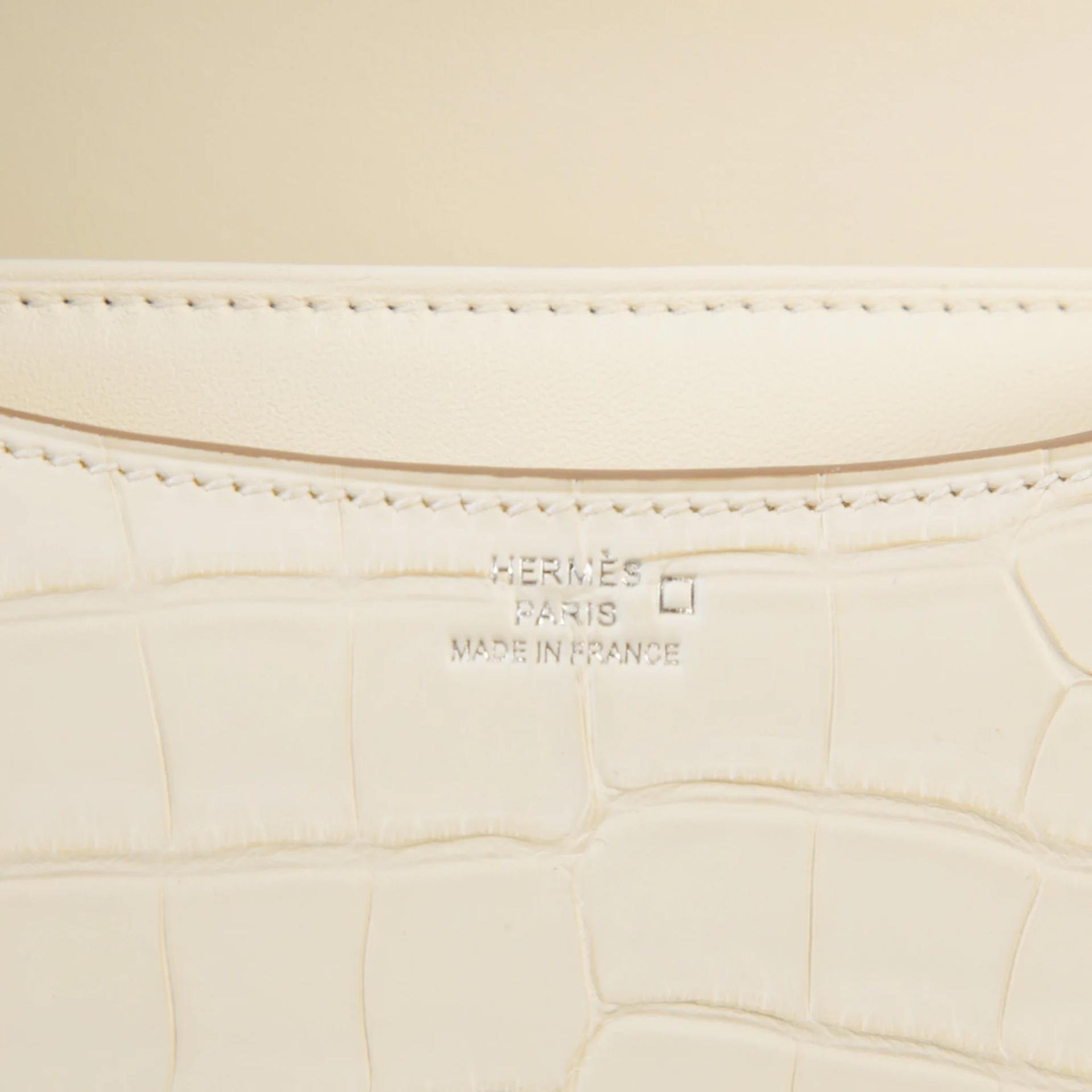 Very Good ( Rank A) HERMÈS Constance Mini Nata (I2) Matte Alligator Palladium hardware Z (2021) - 10