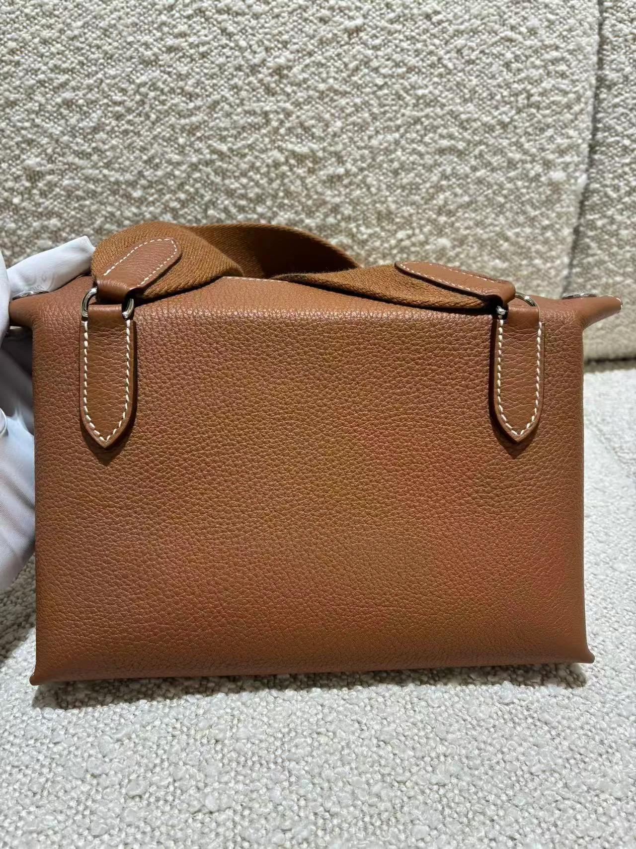 Excellent ( Rank SA ) HERMÈS Videpoches bag Gold (37) Togo Palladium hardware W (2024) - 10