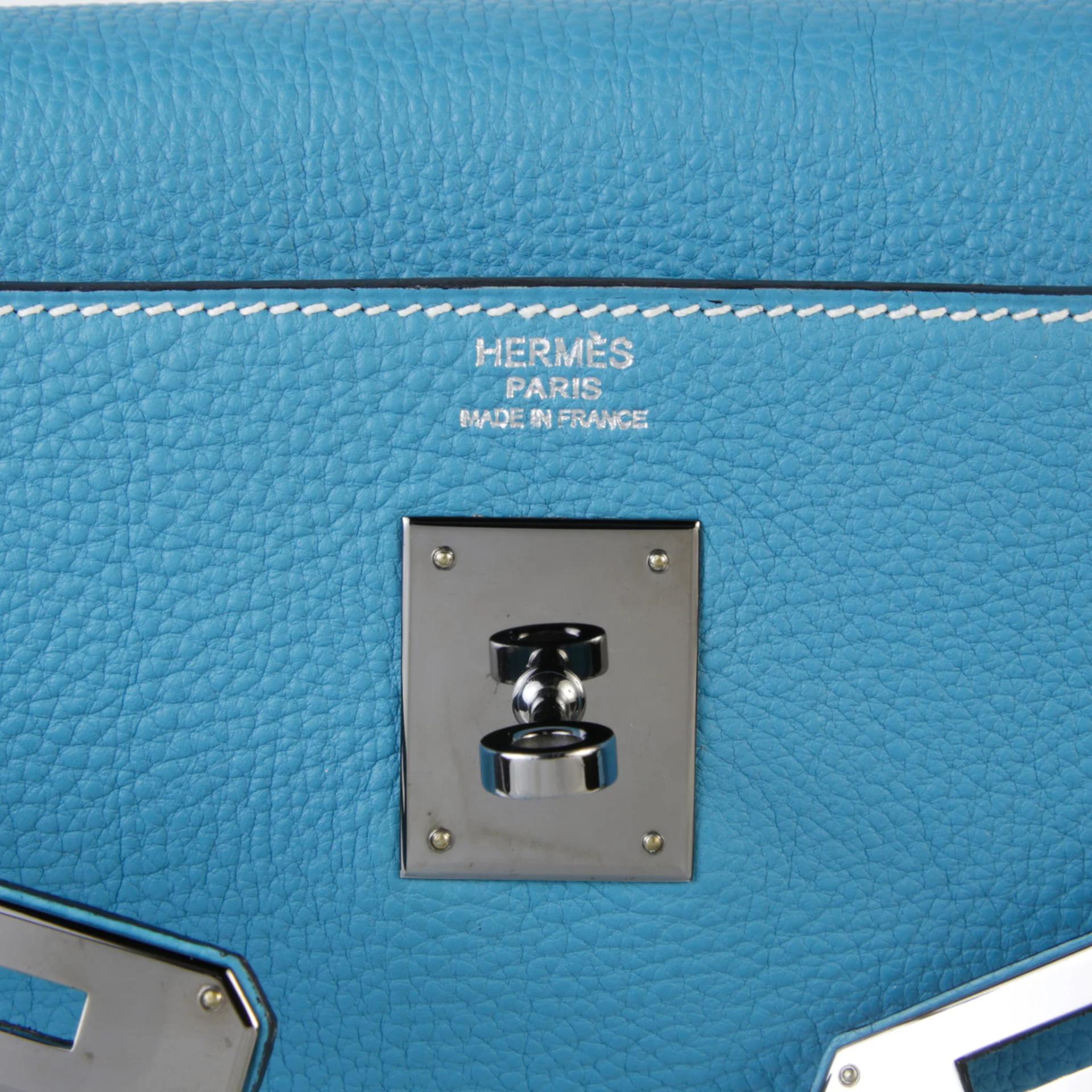 Excellent ( Rank SA ) HERMÈS Kelly 32 Verso Bleu Jean (75) Noir (89) Togo Ruthenium hardware Square J (2006) - 9