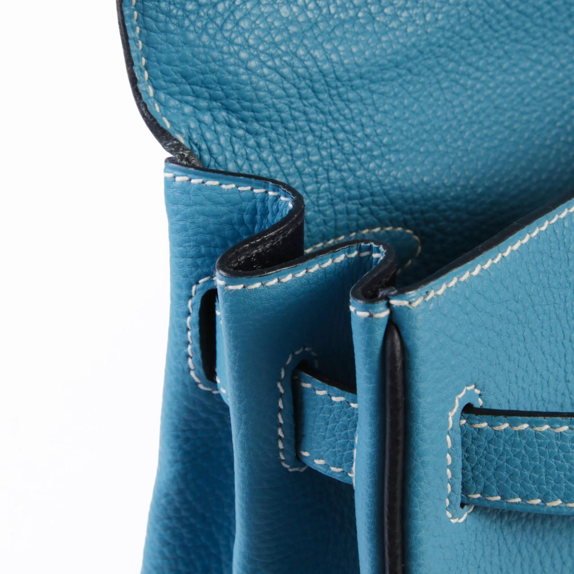 Excellent ( Rank SA ) HERMÈS Kelly 32 Verso Bleu Jean (75) Noir (89) Togo Ruthenium hardware Square J (2006) - 13