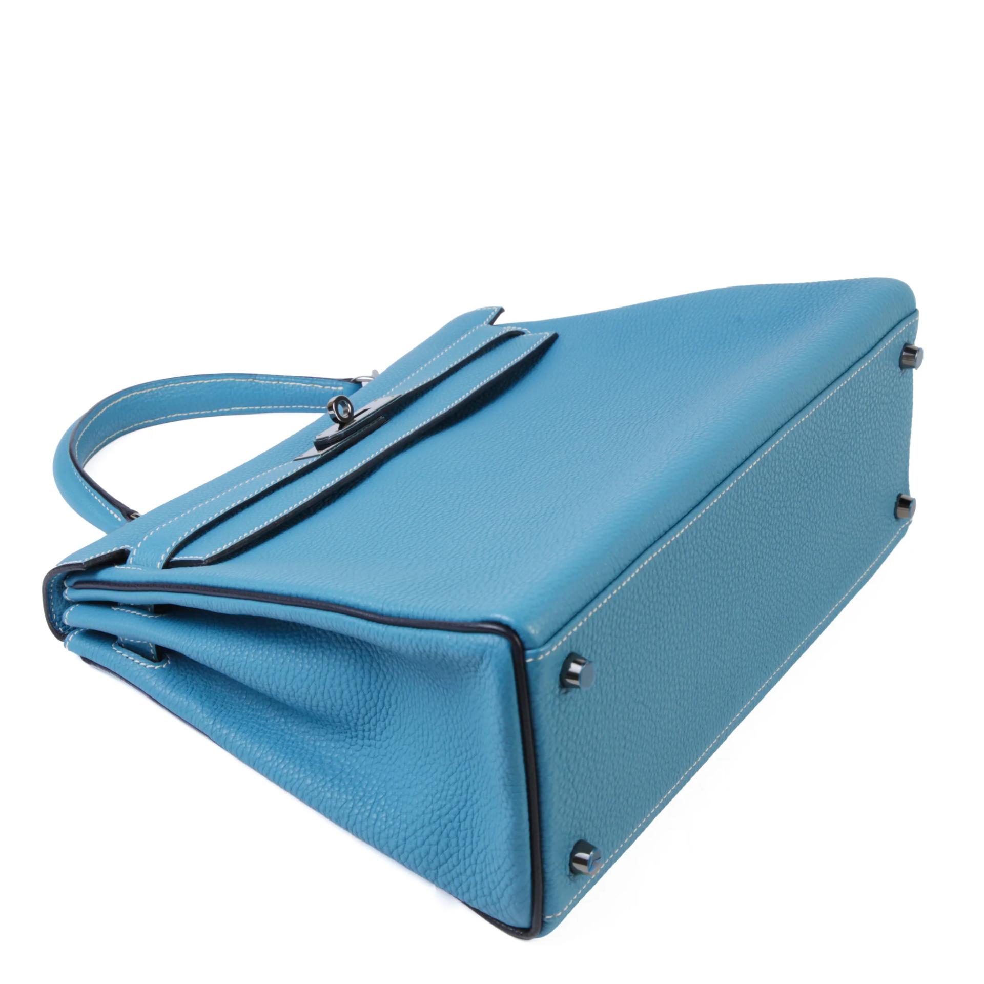 Excellent ( Rank SA ) HERMÈS Kelly 32 Verso Bleu Jean (75) Noir (89) Togo Ruthenium hardware Square J (2006) - 4