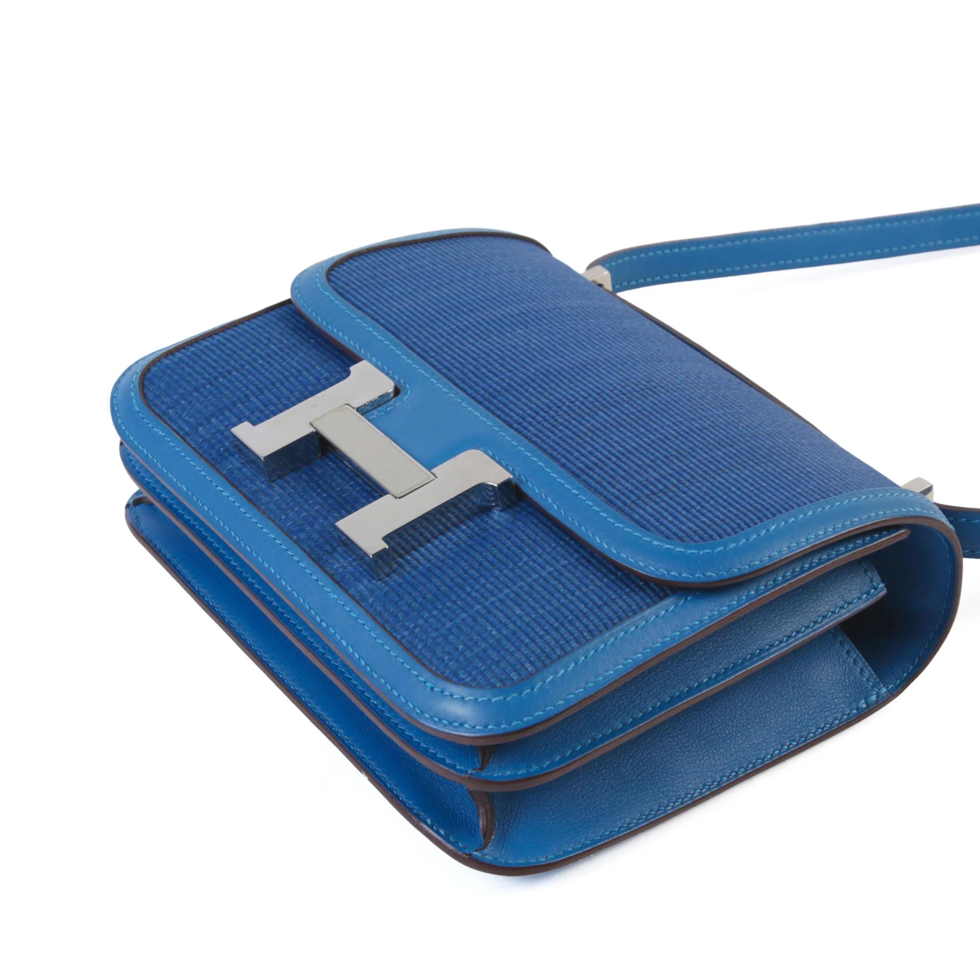 Very Good ( Rank A) HERMÈS Limited Edition Constance Mini Mykonos (7Q) Swift Crinoline Palladium hardware Square P (2012) - 5