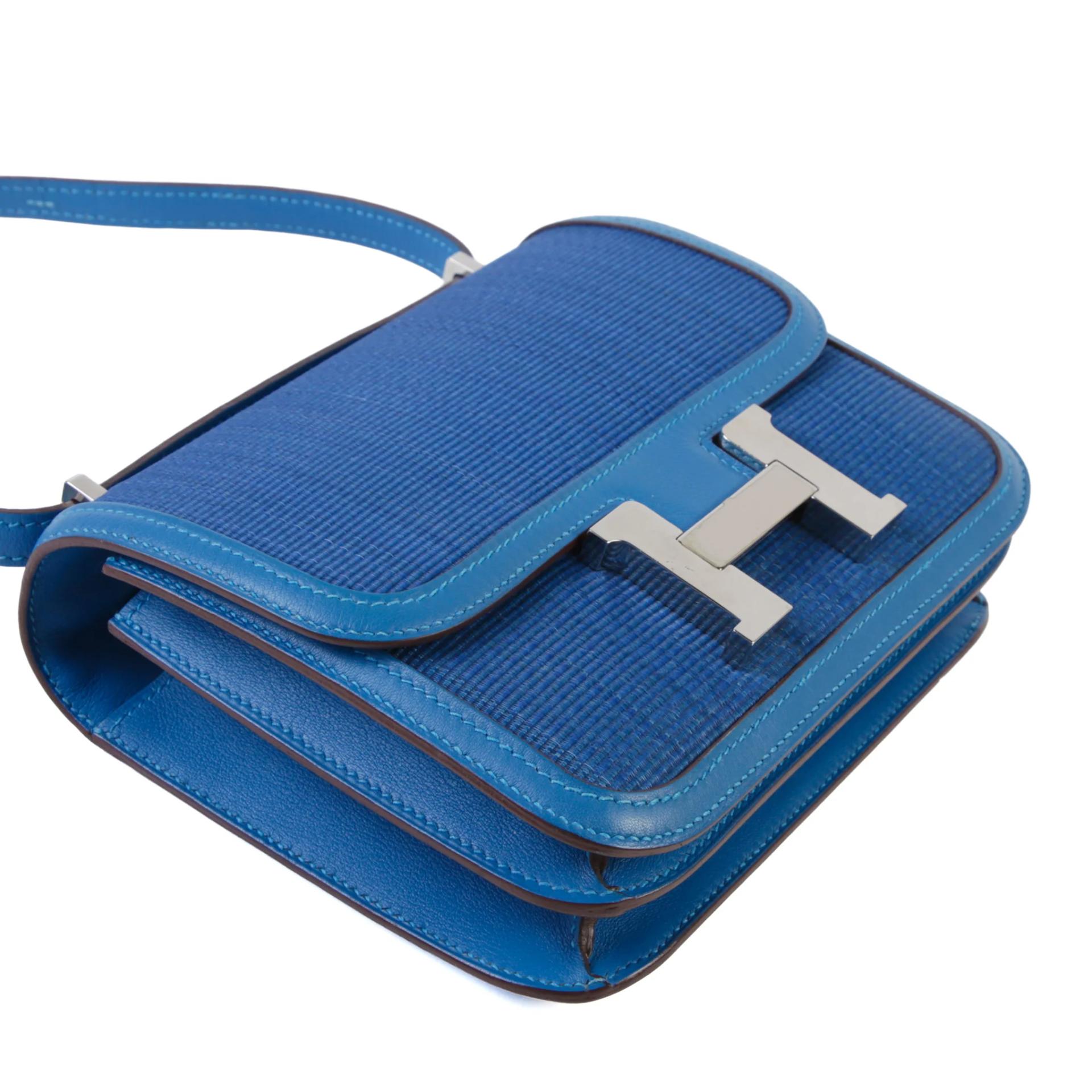 Very Good ( Rank A) HERMÈS Limited Edition Constance Mini Mykonos (7Q) Swift Crinoline Palladium hardware Square P (2012) - 4