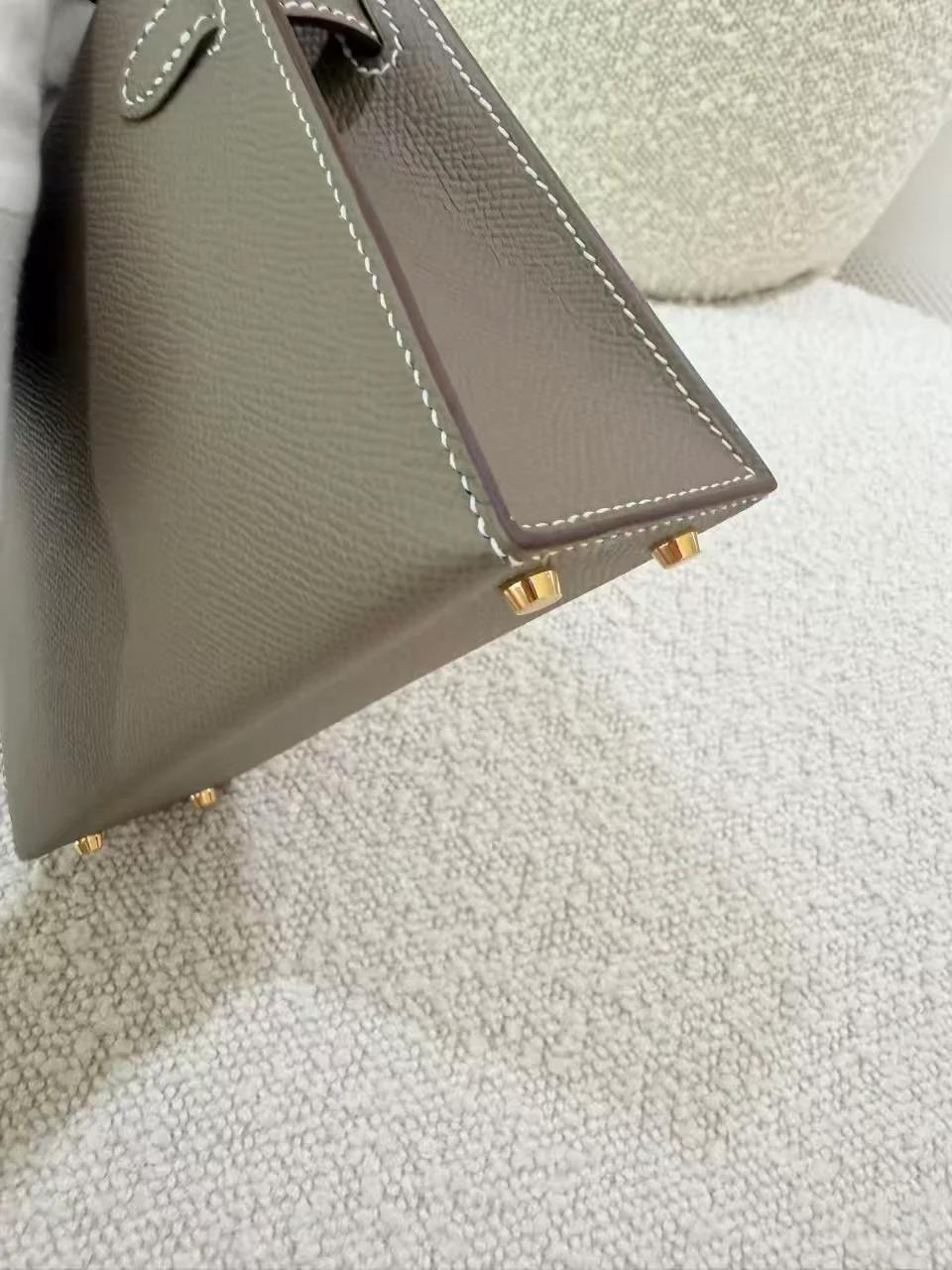 Brand New ( Rank N ) HERMÈS Mini Kelly II Etoupe (18) Epsom Gold hardware G (2026) - 9