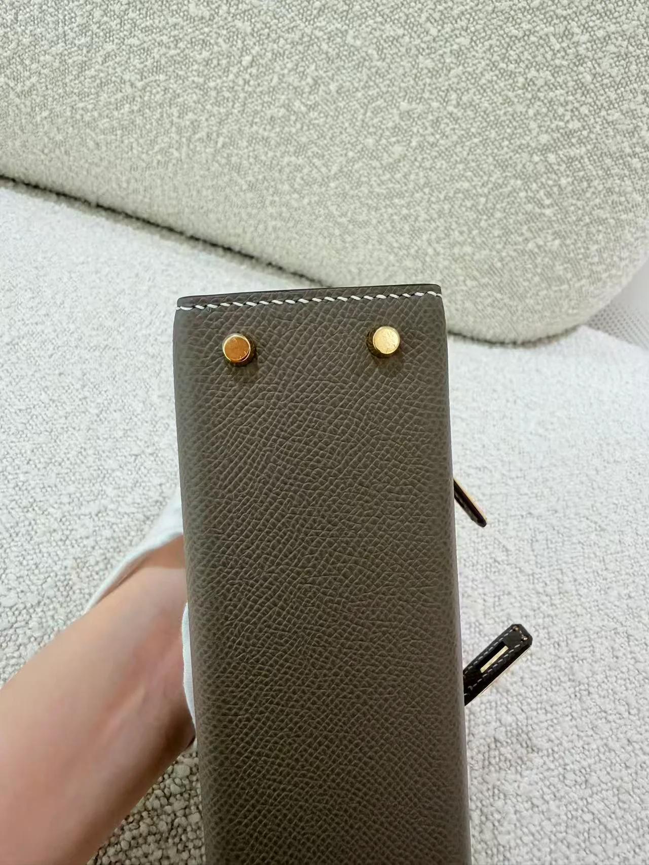 Brand New ( Rank N ) HERMÈS Mini Kelly II Etoupe (18) Epsom Gold hardware G (2026) - 15