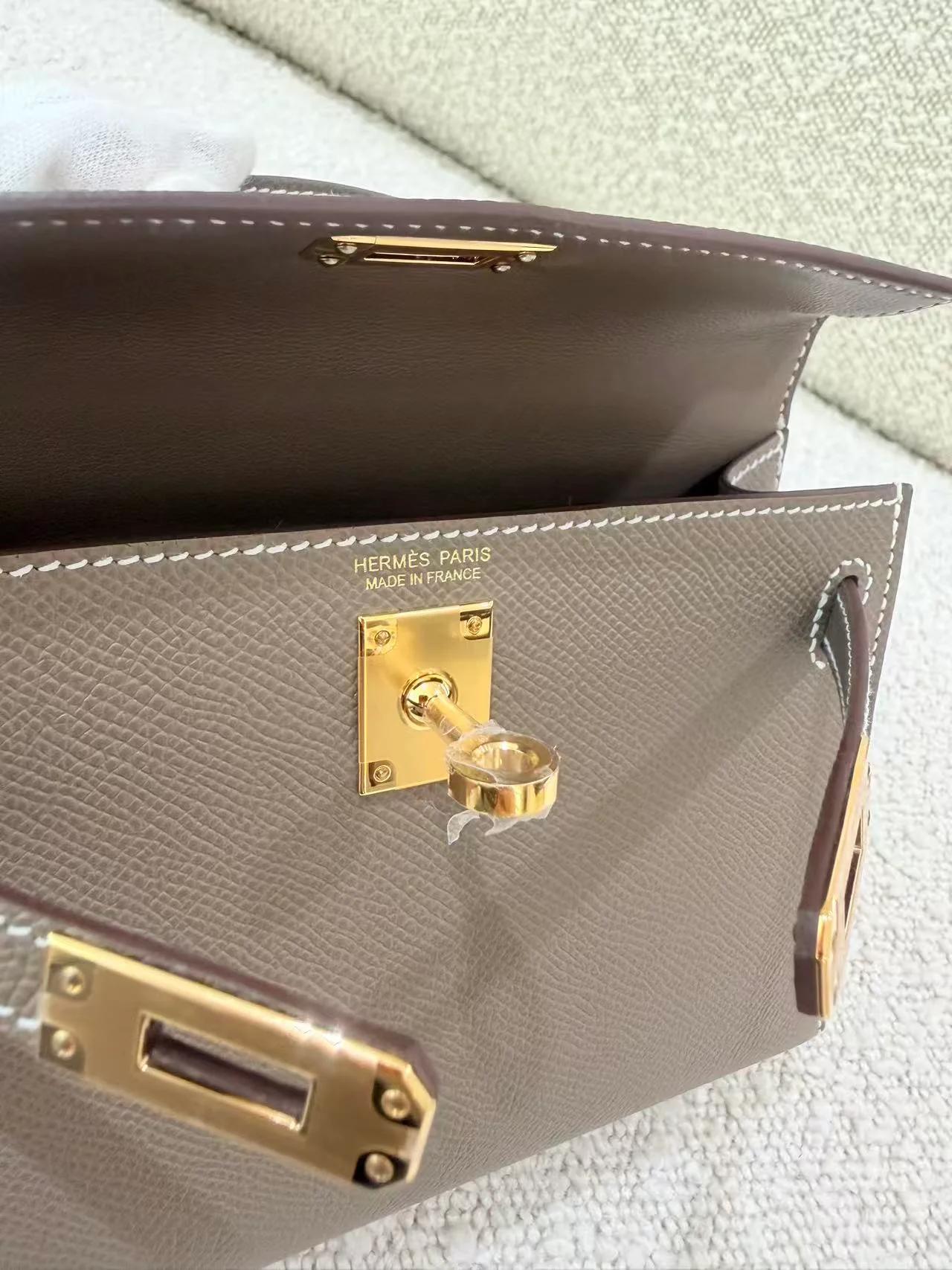 Brand New ( Rank N ) HERMÈS Mini Kelly II Etoupe (18) Epsom Gold hardware G (2026) - 20