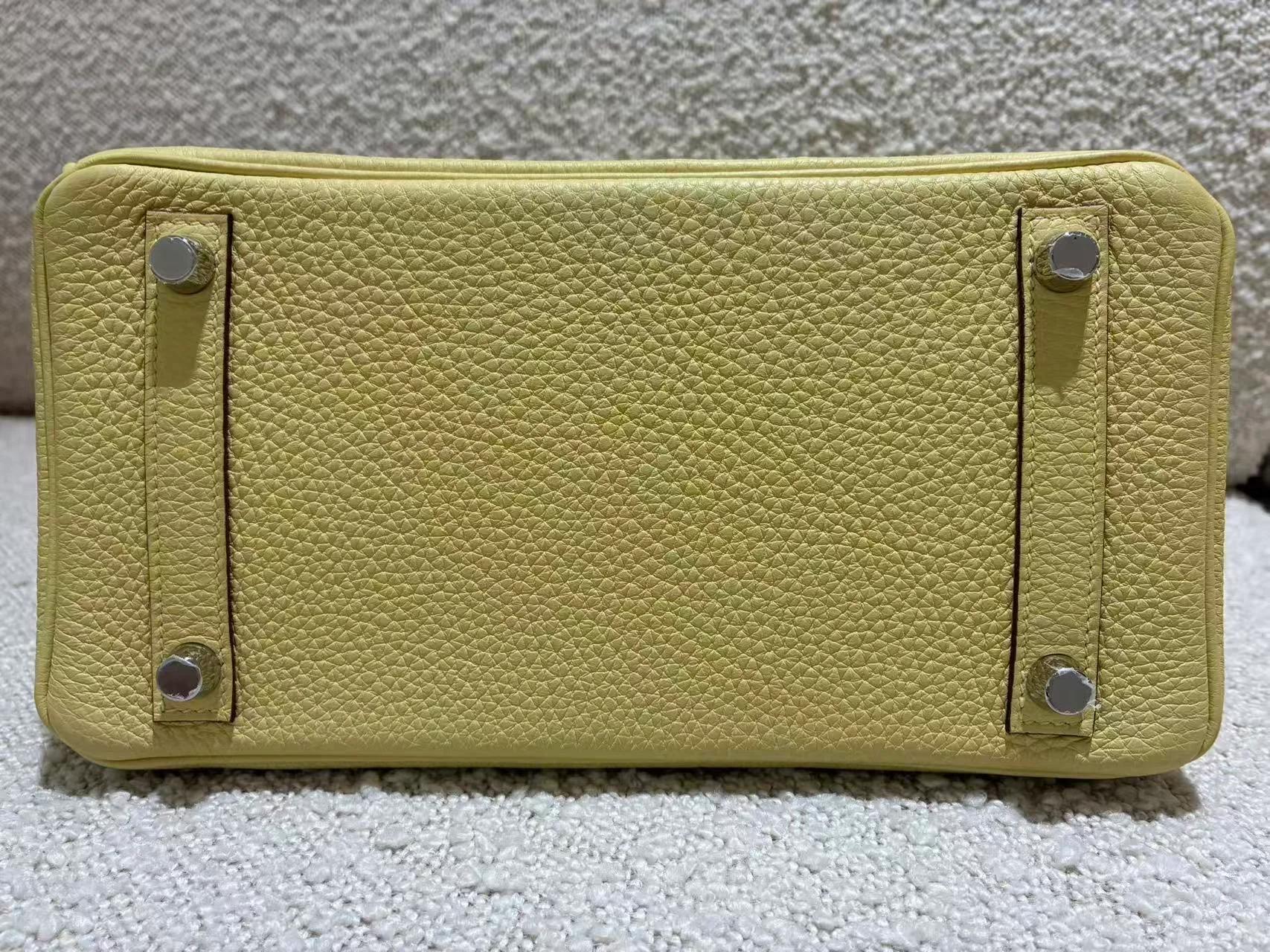 未使用保存品 HERMÈS 愛馬仕 Birkin 25 1Z 小雞黃 Jaune Poussin Togo小牛皮 銀扣 B刻 2023年 - 16