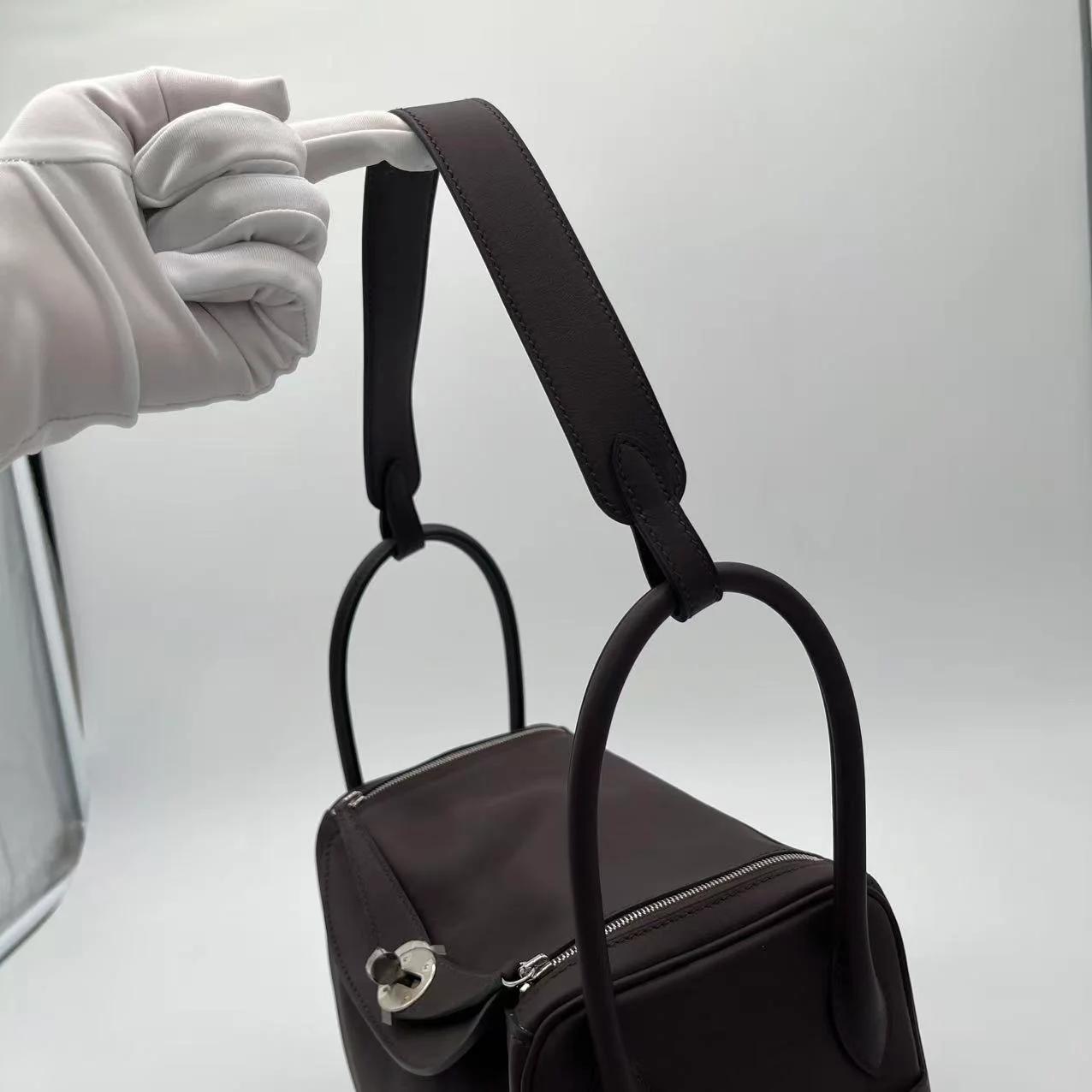 Very Good ( Rank A) HERMÈS Lindy 26 Verso Rouge Sellier (0G) Rose Azalee (8W) Swift Palladium hardware U (2022) - 10