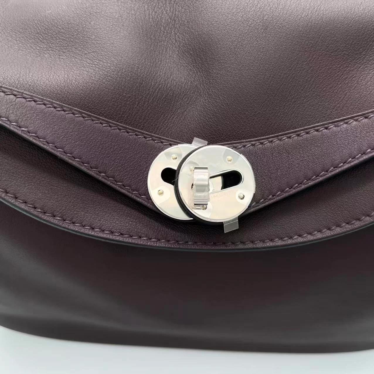 Very Good ( Rank A) HERMÈS Lindy 26 Verso Rouge Sellier (0G) Rose Azalee (8W) Swift Palladium hardware U (2022) - 14