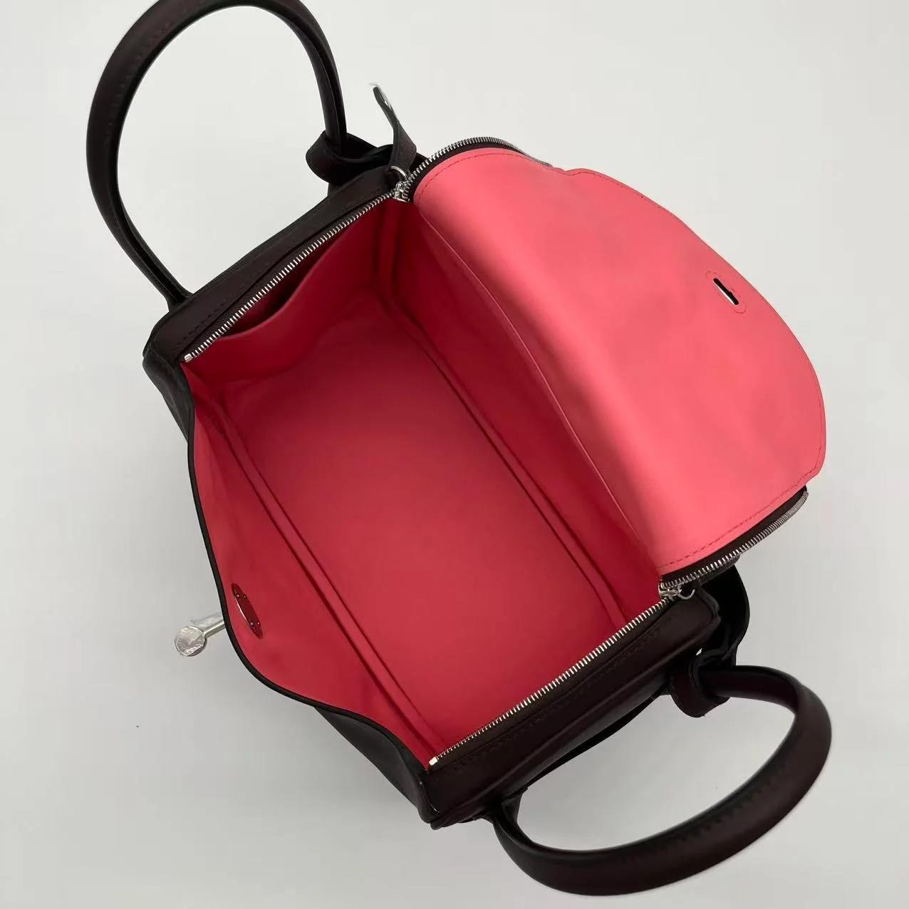 Very Good ( Rank A) HERMÈS Lindy 26 Verso Rouge Sellier (0G) Rose Azalee (8W) Swift Palladium hardware U (2022) - 21