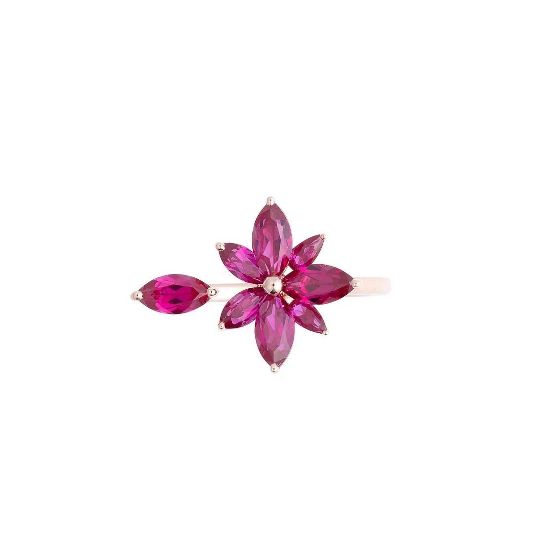 Lumière Star Ring 18K lab-grown ruby ring