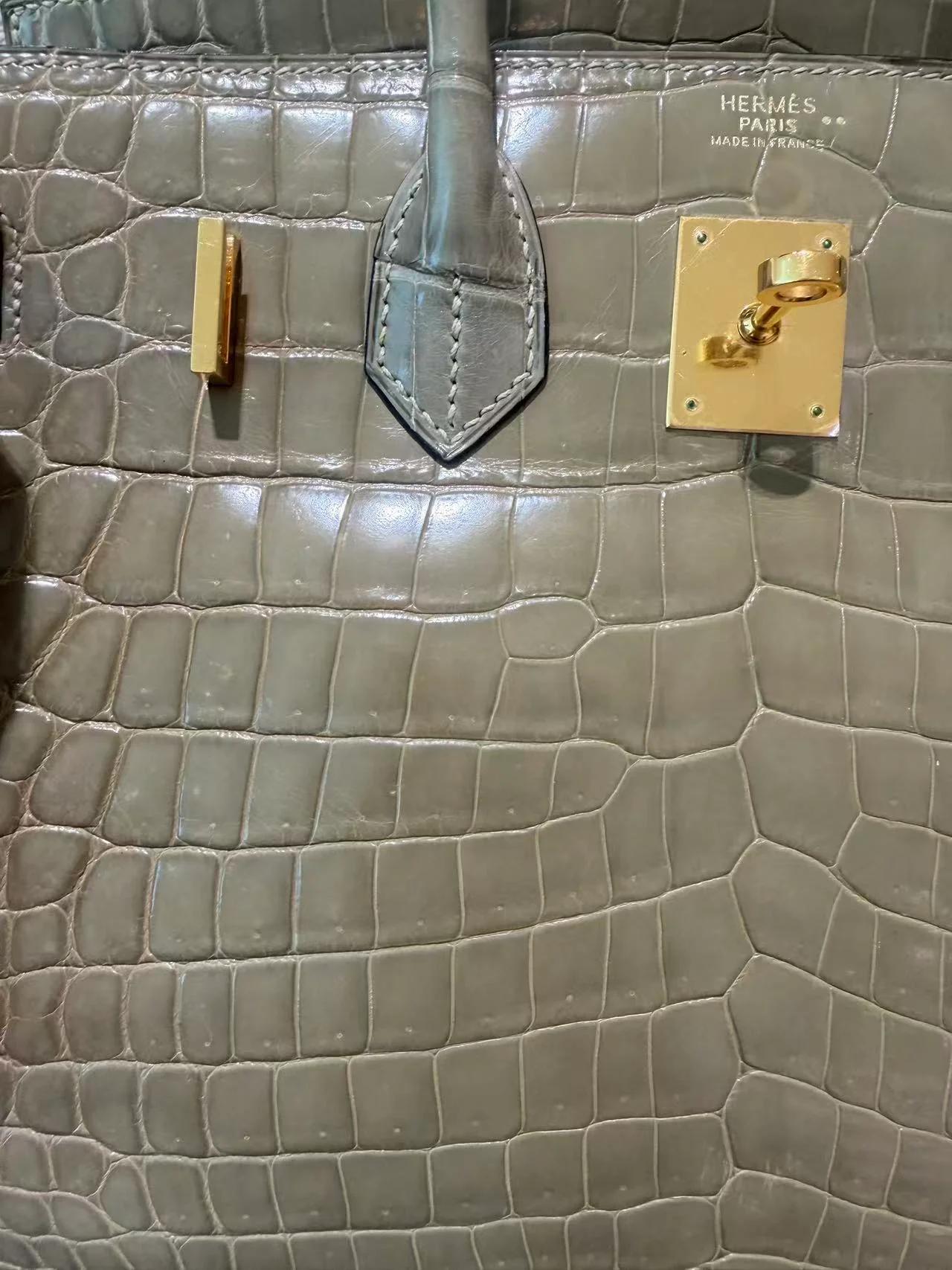 Very Good ( Rank A) HERMÈS Birkin 30 Gris Tourterelle (81) Shiny Niloticus Crocodile Gold hardware X (2016) - 6
