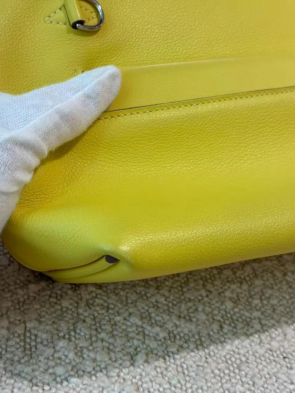 Excellent ( Rank SA ) HERMÈS 24/24 - 21 mini Lime (9R) Evercolor Swift Palladium hardware B (2023) - 19