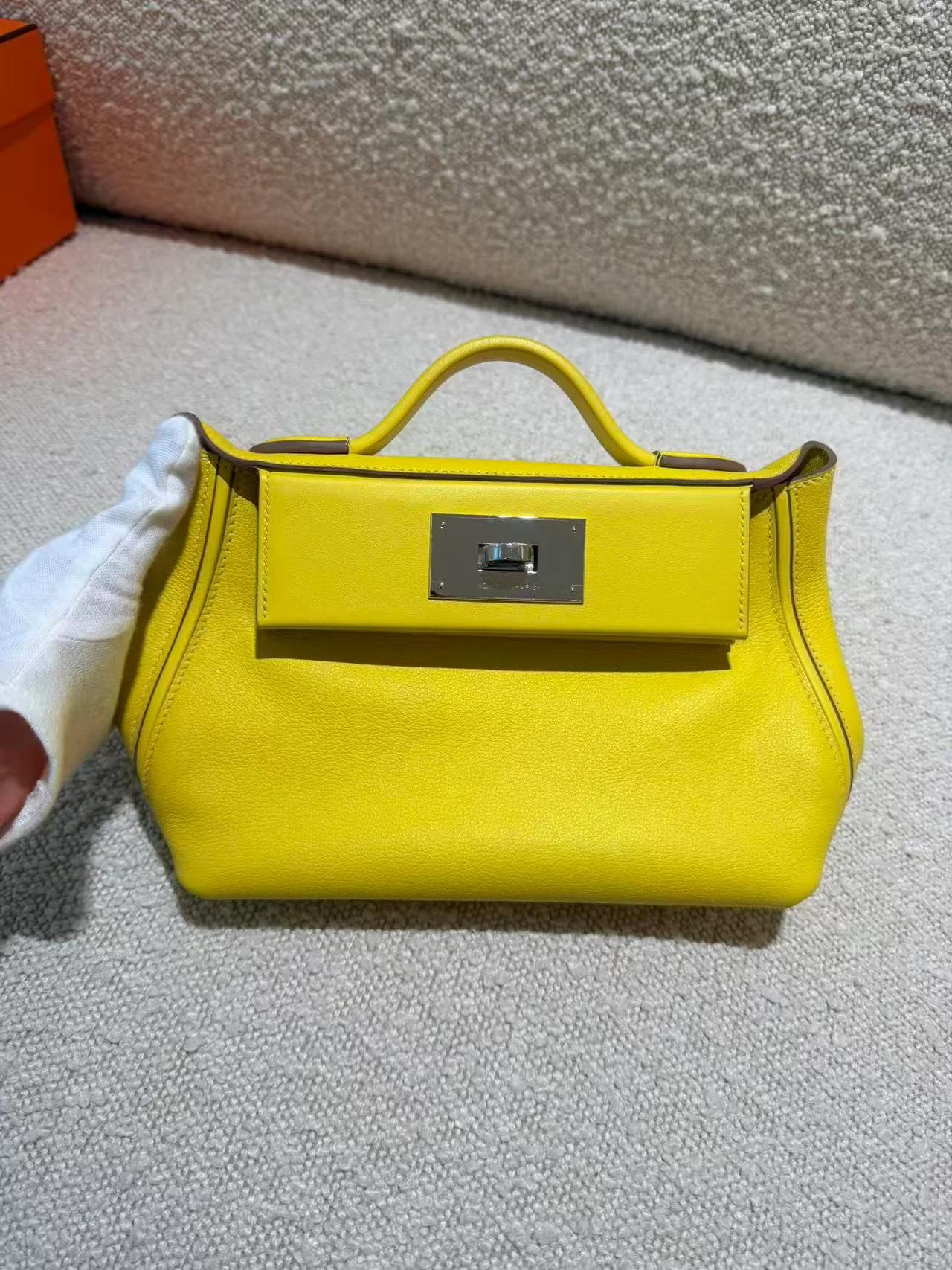 Excellent ( Rank SA ) HERMÈS 24/24 - 21 mini Lime (9R) Evercolor Swift Palladium hardware B (2023) - 6