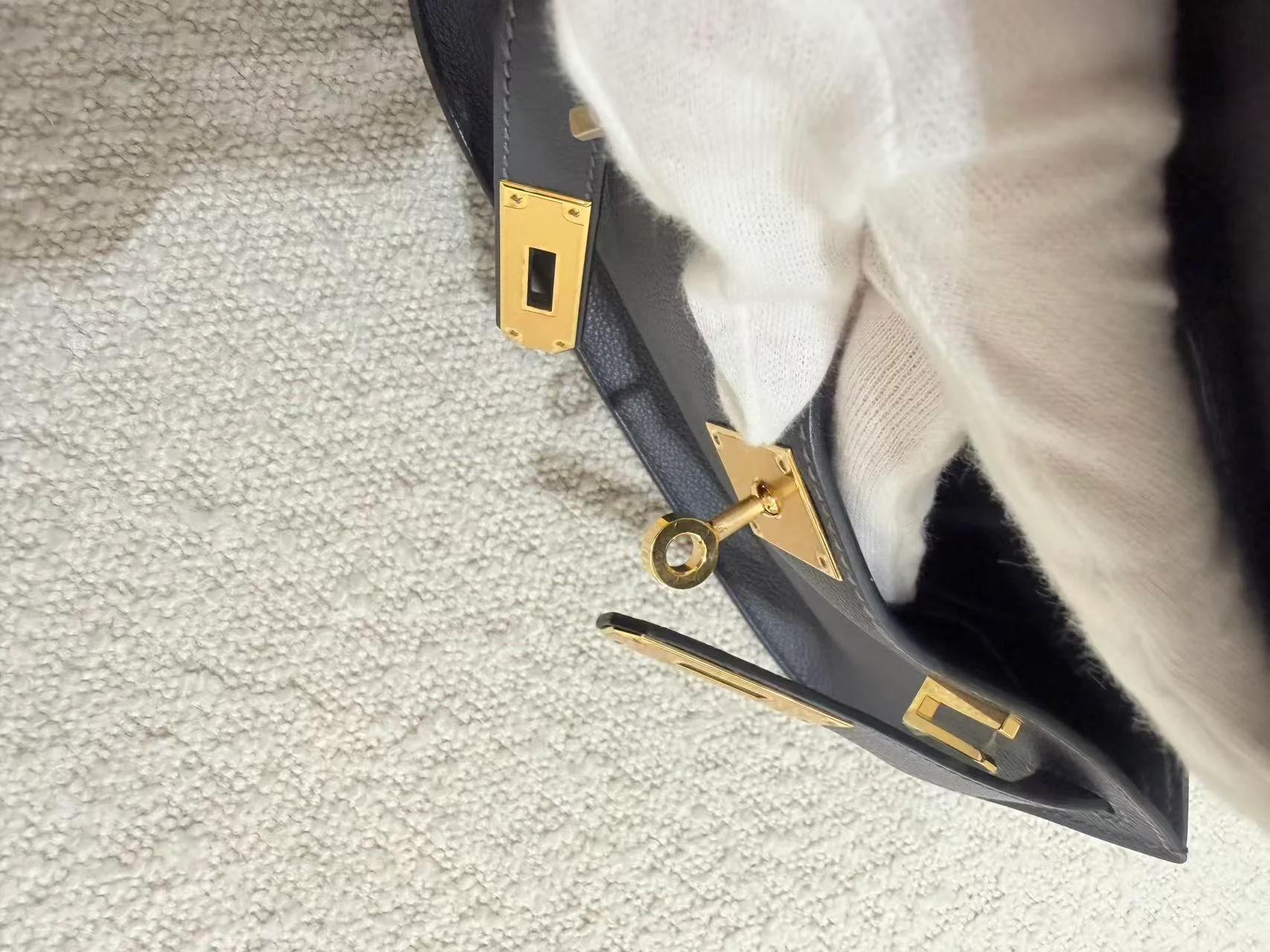 Excellent ( Rank SA ) HERMÈS Jypsiere Mini Caban (3Y) Evercolor Gold hardware K (2025) - 12