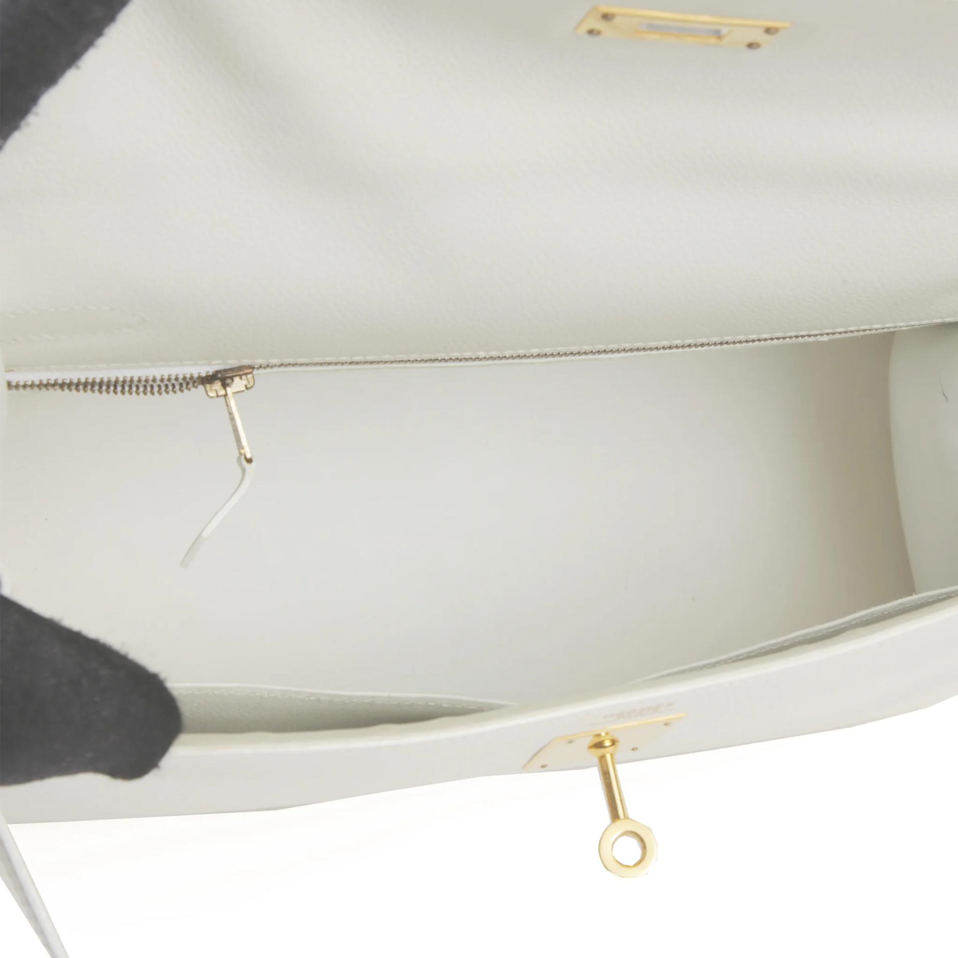 Good ( Rank AB) HERMÈS Kelly 32 White Evercolor Palladium hardware Square C (1999) - 11