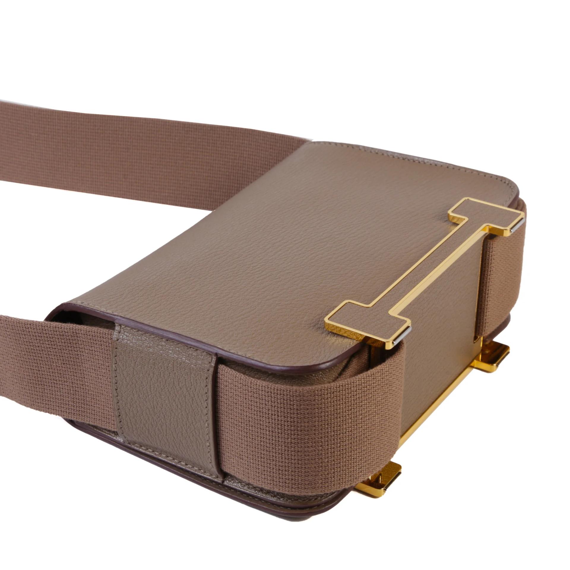 Very Good ( Rank A) HERMÈS Geta Etoupe (18) Chevre Gold hardware B (2023) - 4