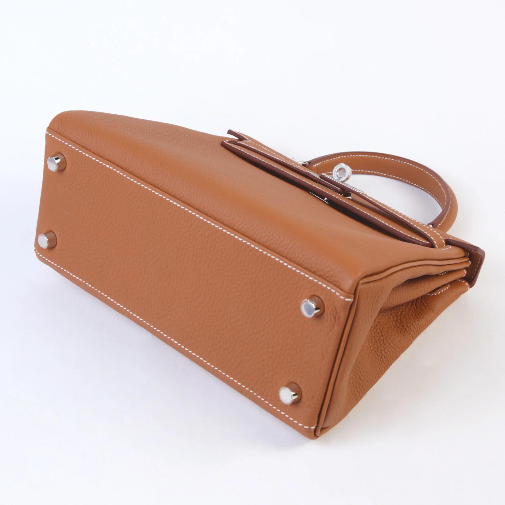 Brand New ( Rank N ) HERMÈS Kelly 25 Gold (37) Togo Palladium hardware G (2026) - 5