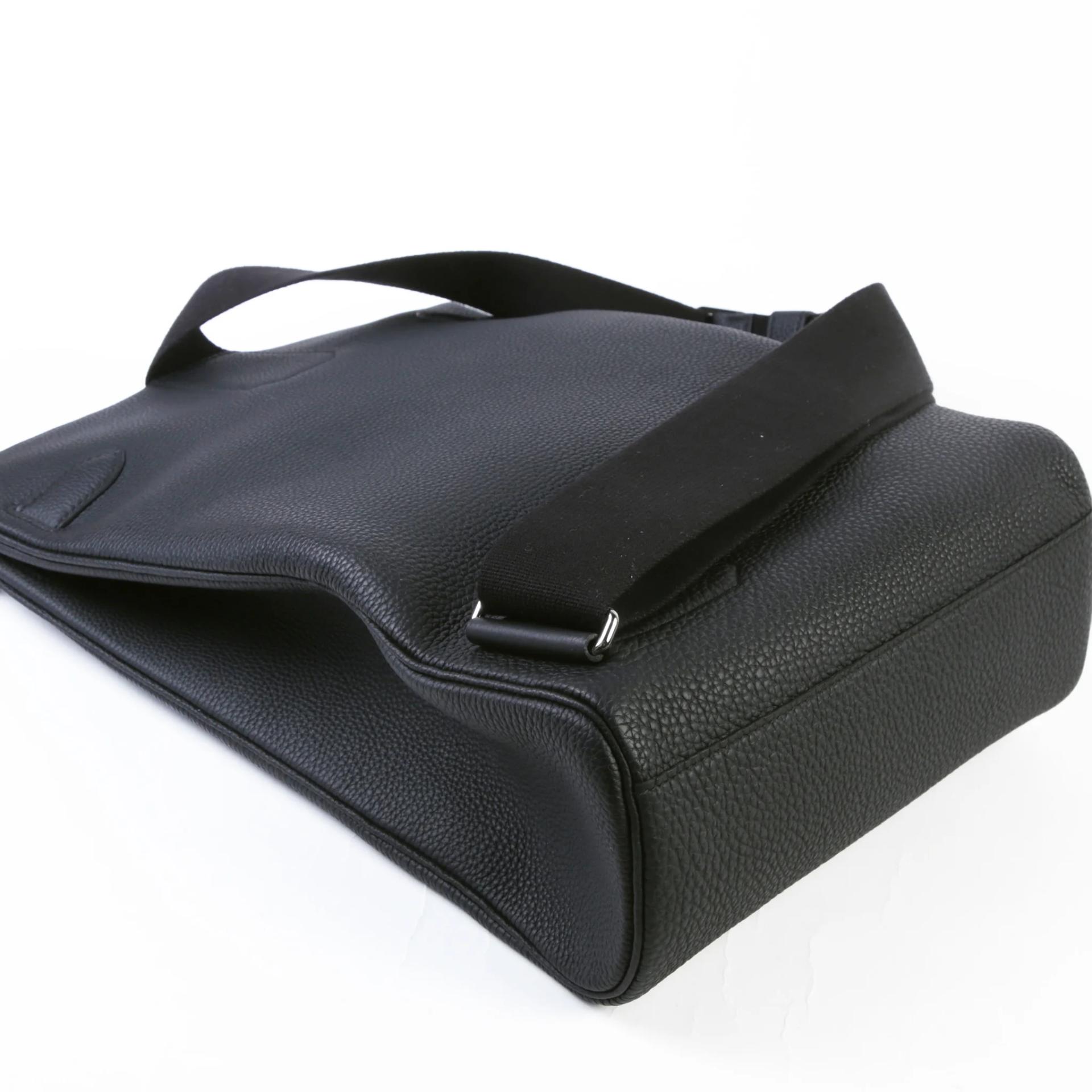 Very Good ( Rank A) HERMÈS Hac a Dos GM Noir (89) Togo Palladium hardware K (2025) - 6