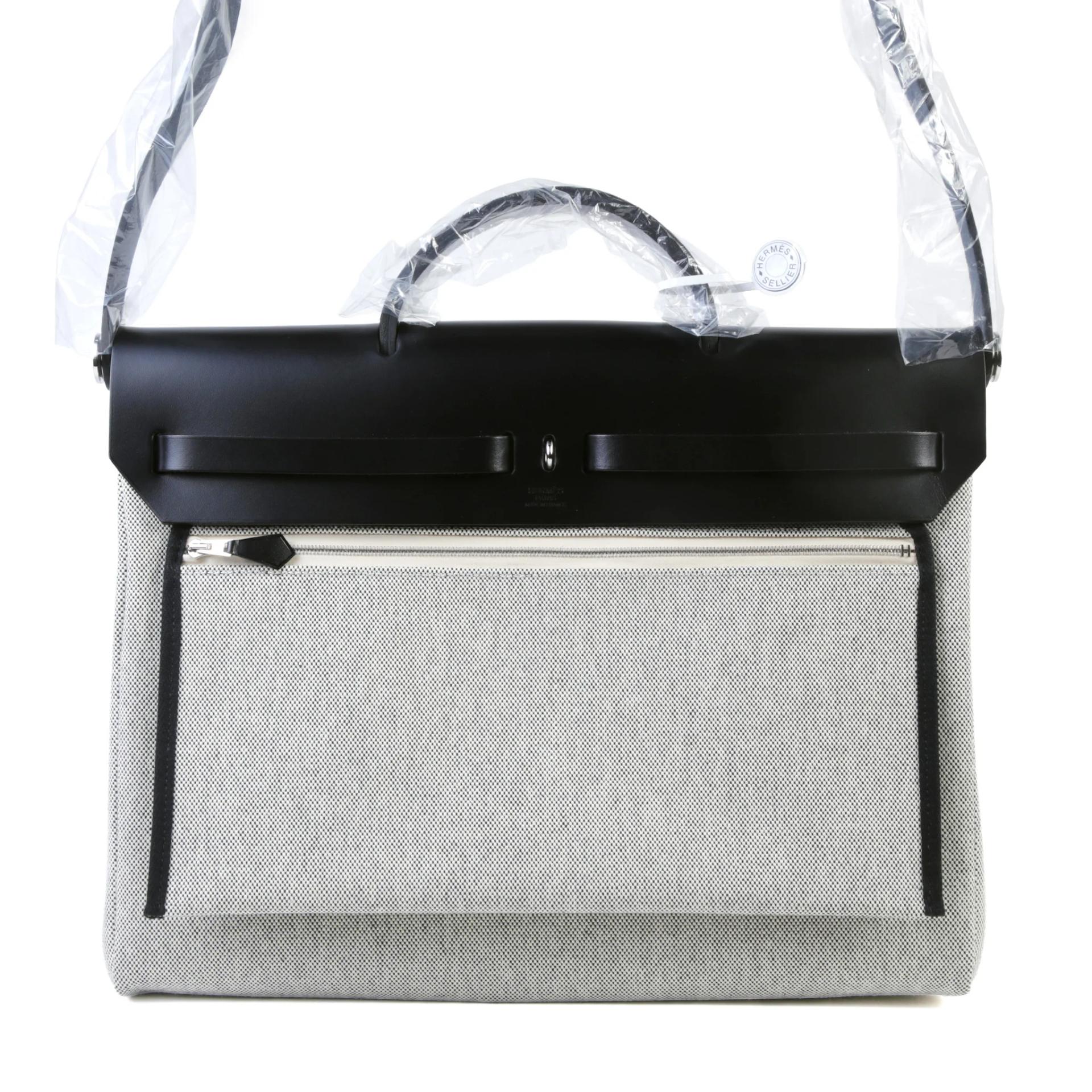Unused ( Rank NS ) HERMÈS Herbag Zip 39 MM Noir (89) Toile H Viking canvas Vache Hunter Palladium hardware B (2023) - 2