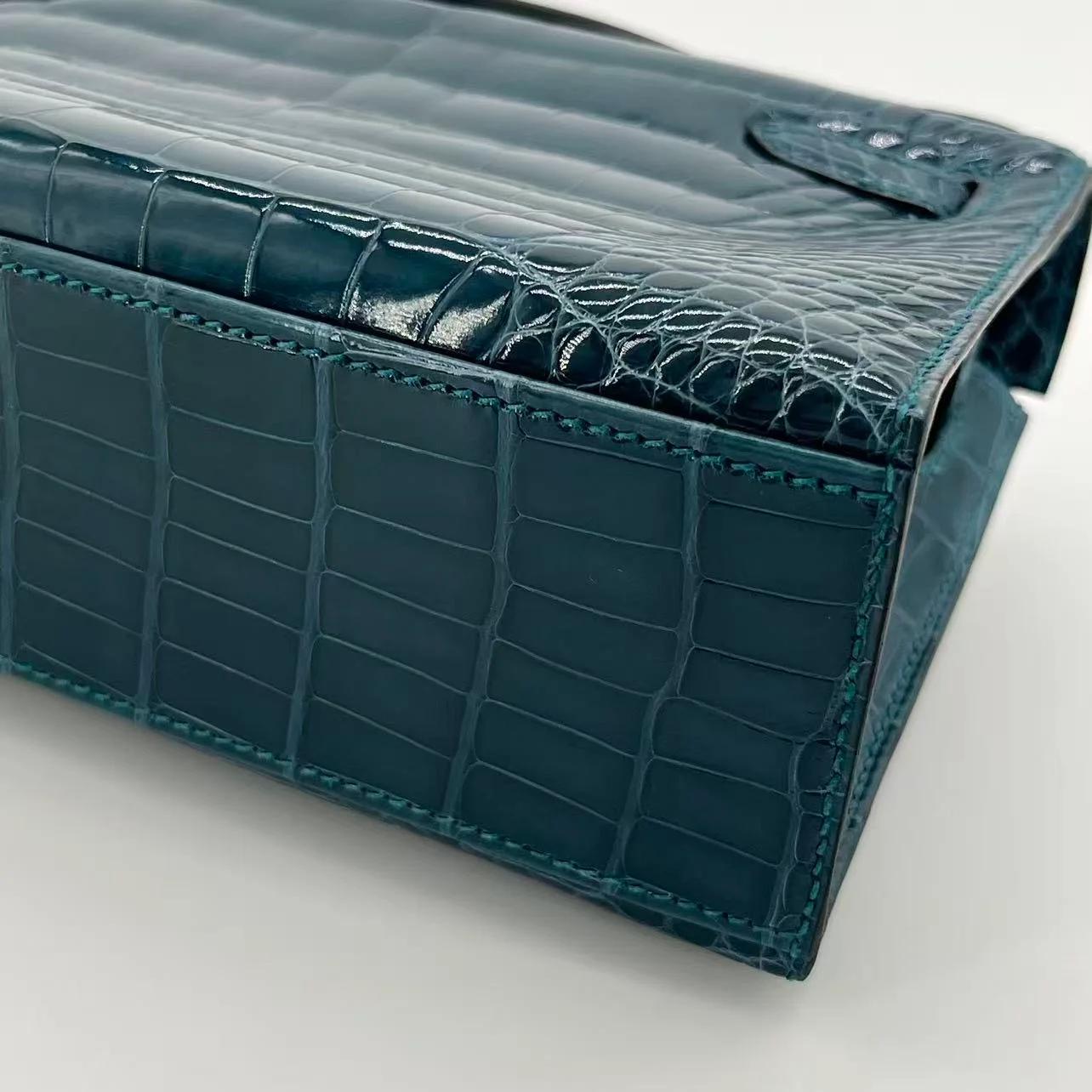 Unused ( Rank NS ) HERMÈS Kelly Pochette Vert Bosphore (W0) Shiny Alligator Palladium hardware Y (2020) - 20