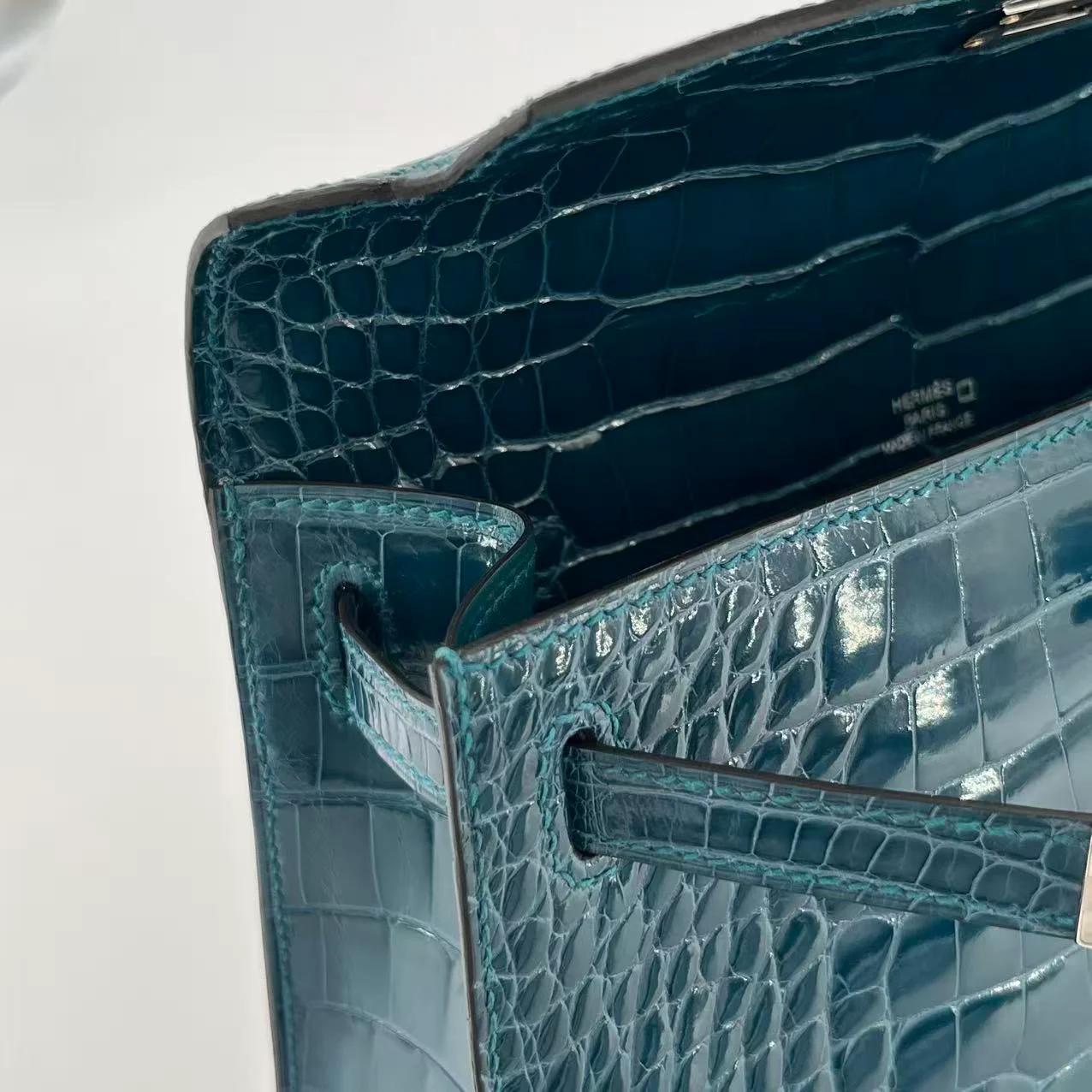 Unused ( Rank NS ) HERMÈS Kelly Pochette Vert Bosphore (W0) Shiny Alligator Palladium hardware Y (2020) - 15
